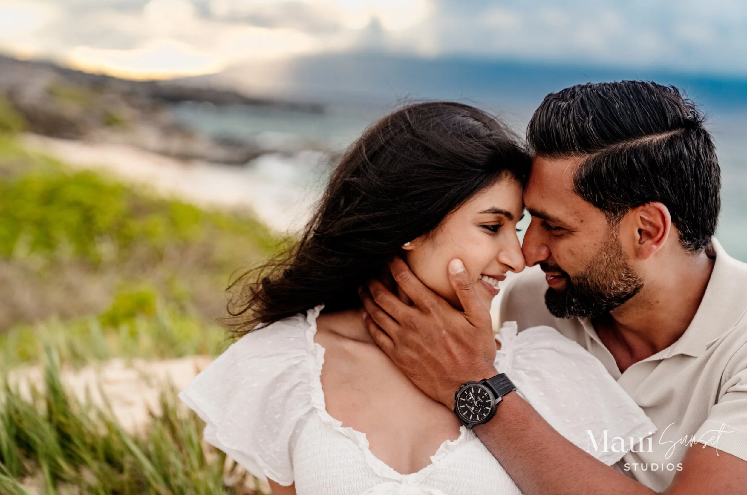 Maui_Golden_Hour_Maternity_Photographer-7.jpg