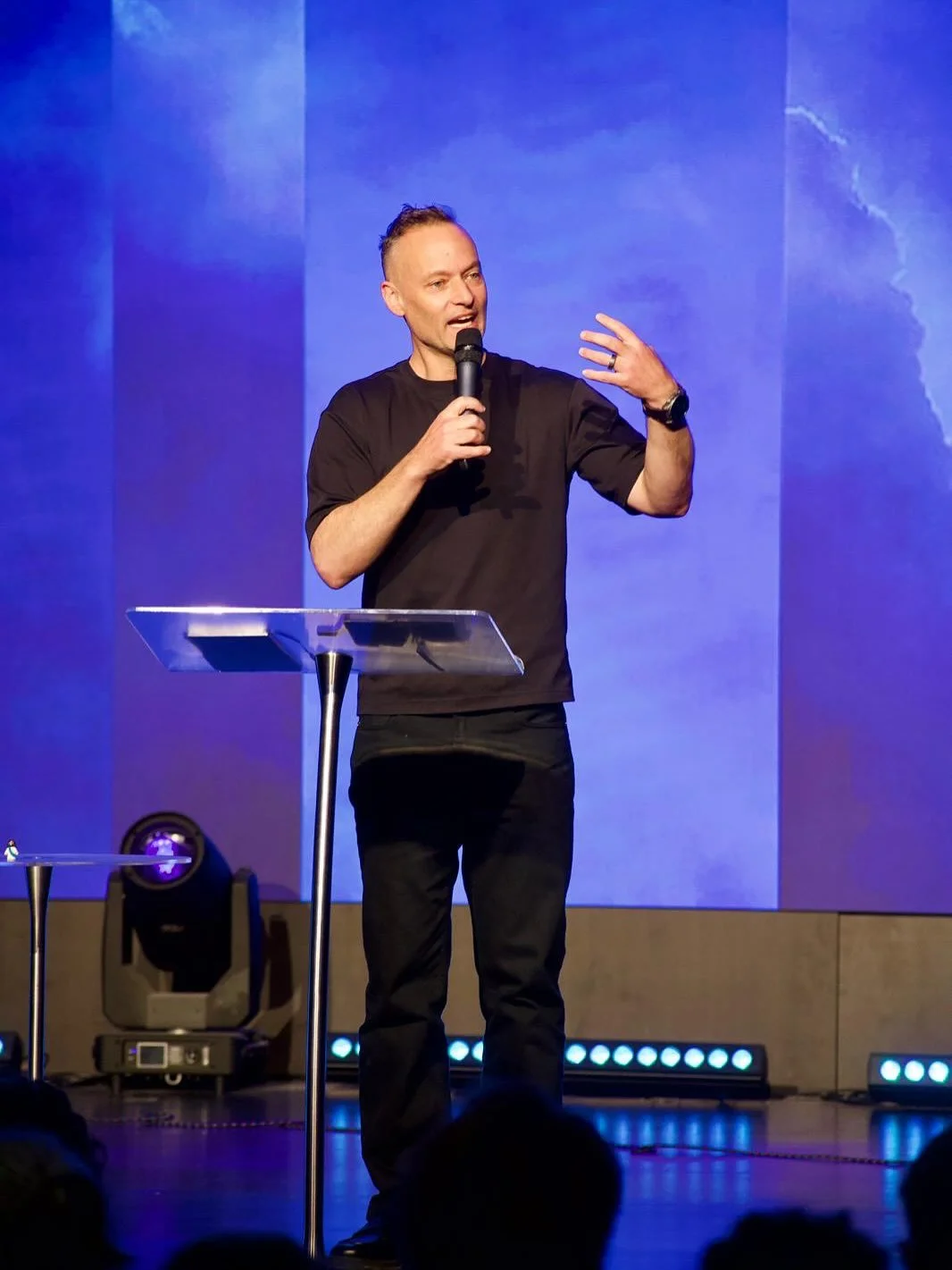 CELEBRATING TOGETHER! ✨✨

We love Sundays as we come together to celebrate Jesus and family! What a powerful morning as the presence of God filled the house &amp; a significant word from Pastor Marty on being &ldquo;CALLED OUT ONES!&rdquo;

He has ca