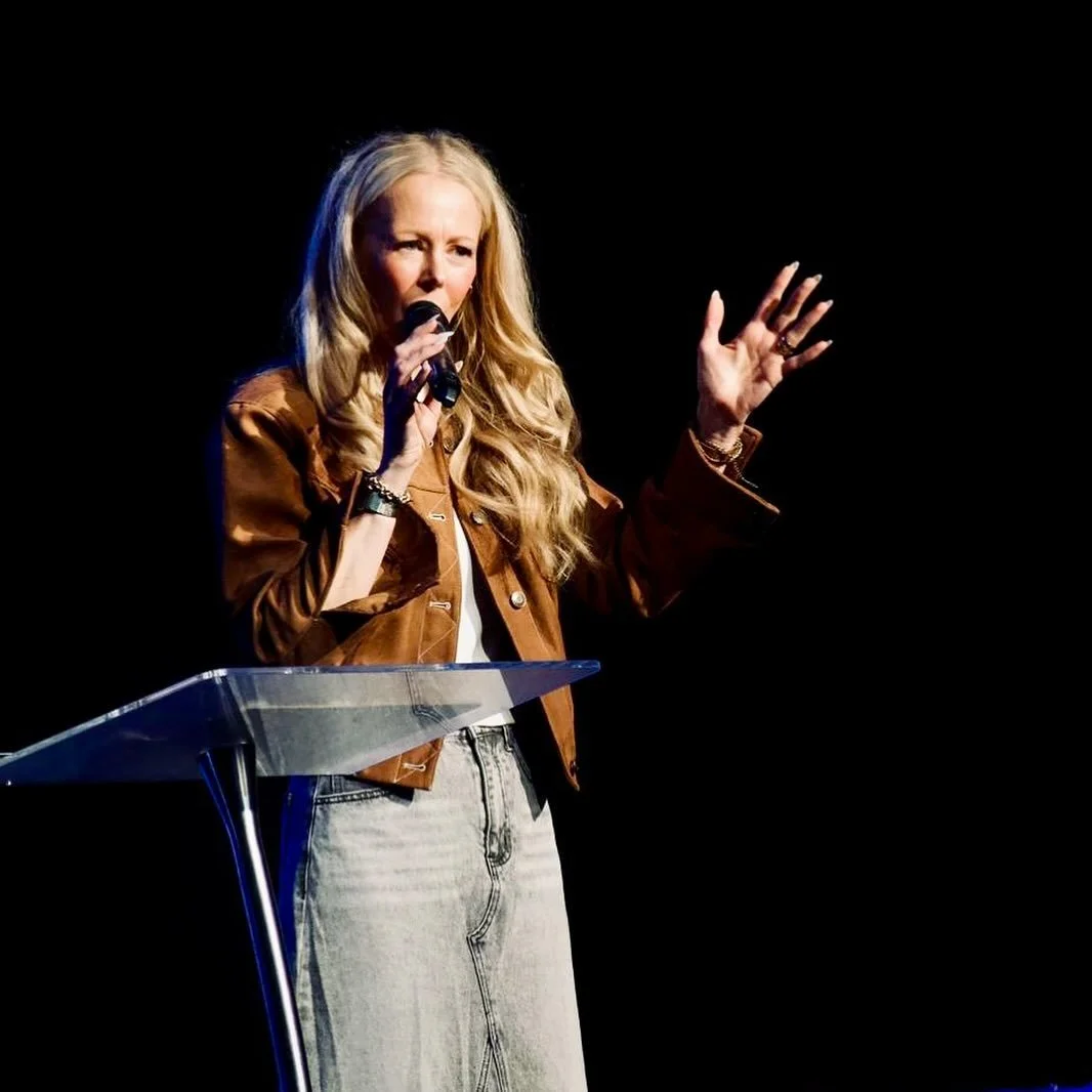 RESTORING, REDEEMING, RELEASING 🔥

Another powerful morning as we encountered the presence of the Holy Spirit and the living word of God! 

We believe we are in a seasonal transition where the eyes of the Lord are searching the earth for those who a