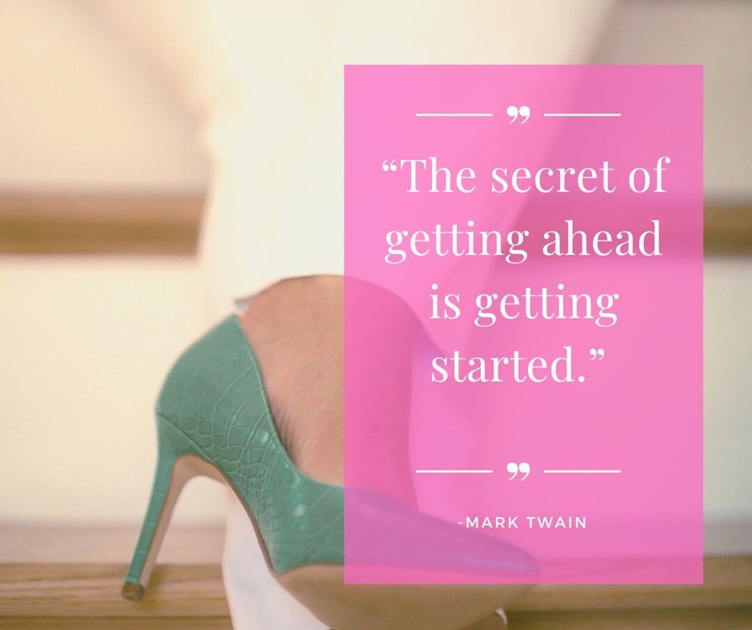 Love this quote! Hit like if you agree and are ready to get started! 😁

ps. my dog ate these brand new shoes right after this photo shoot! 🥿🐶

#entrepreneur #contentcreator #socialmediamanager #becomeasocialmediamanger #socialmediacourse #onlineco