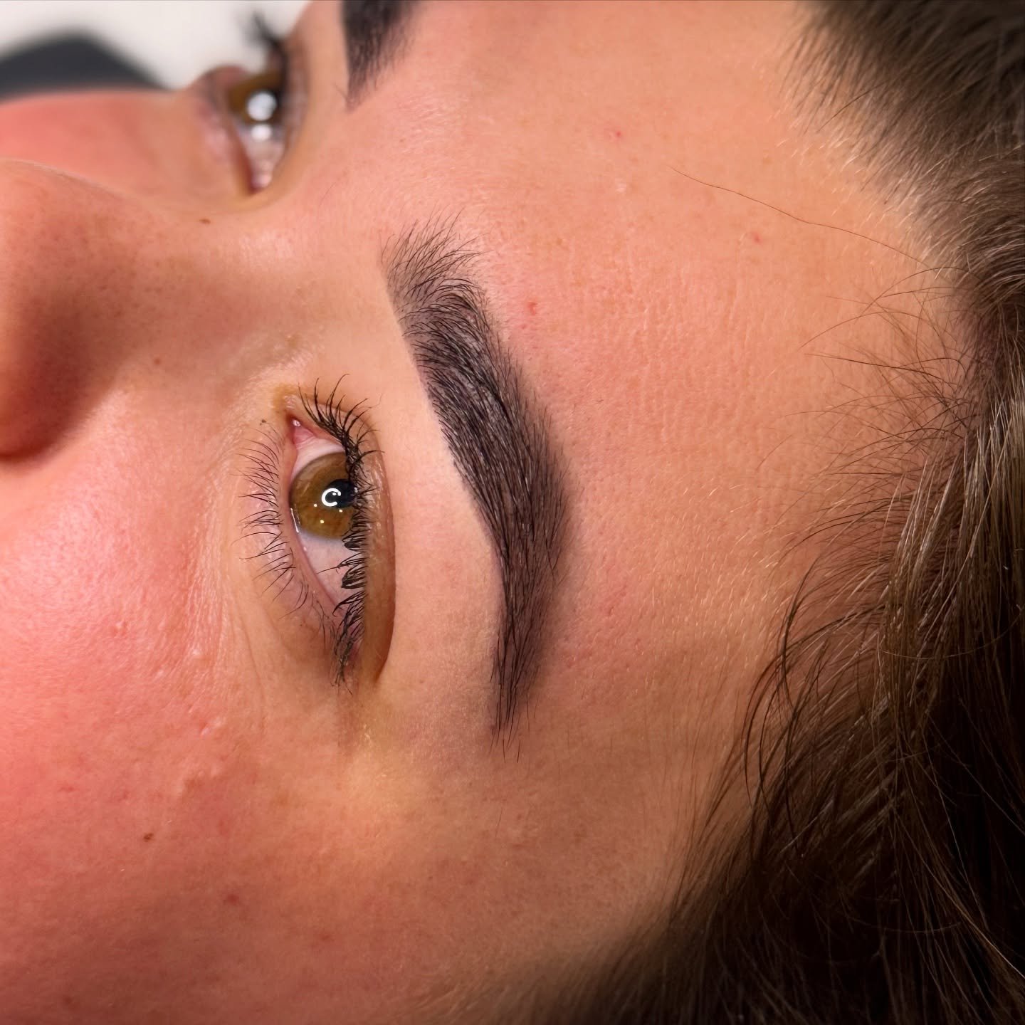 Sooo fresh ✨👏 love a good hybrid Brow 🥰✨ 

#browstain #hybridbrow #browkove #browshape #hokitikabrows #skinandbodybyjasmin