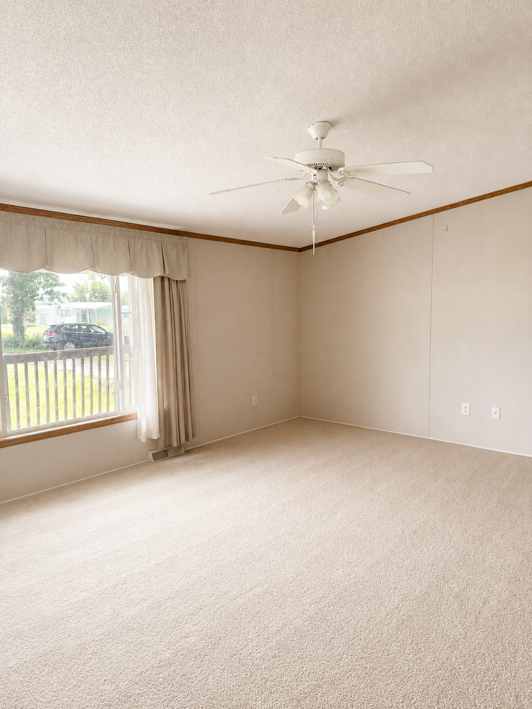 5- Living Room.png