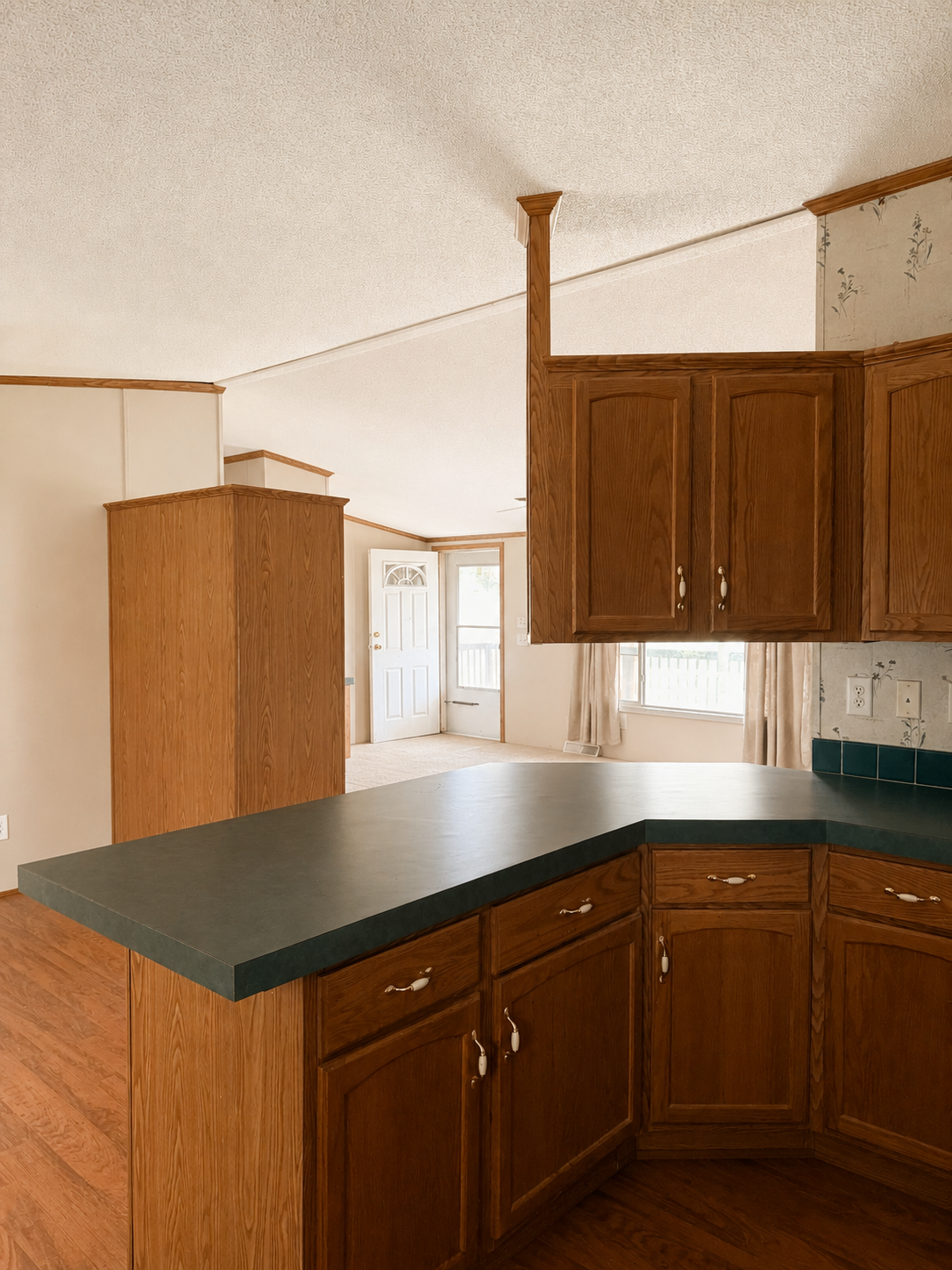 10- Kitchen.png