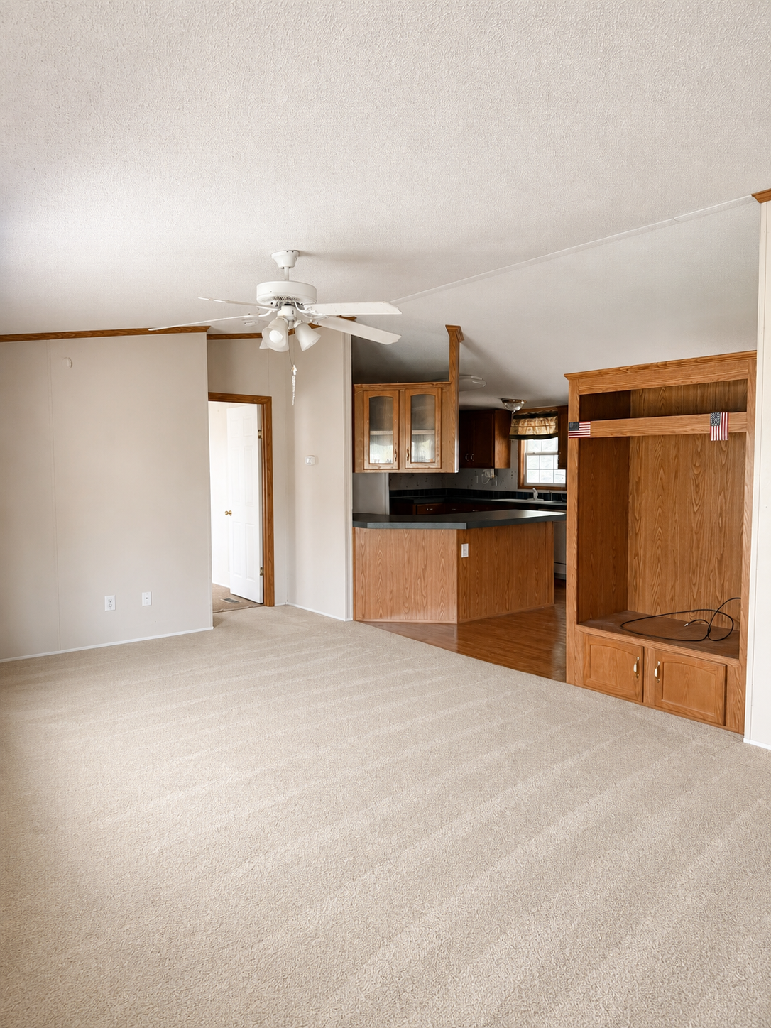 4- Living Room.png