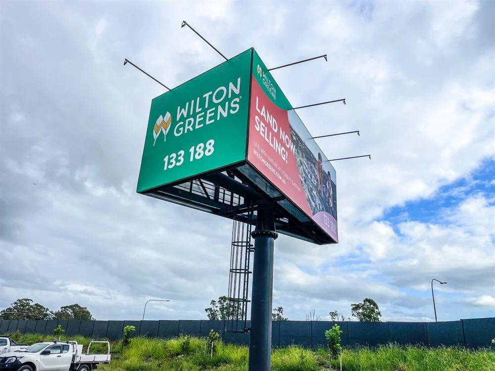 WILTON GREENS TRIBOARD — Scaffad