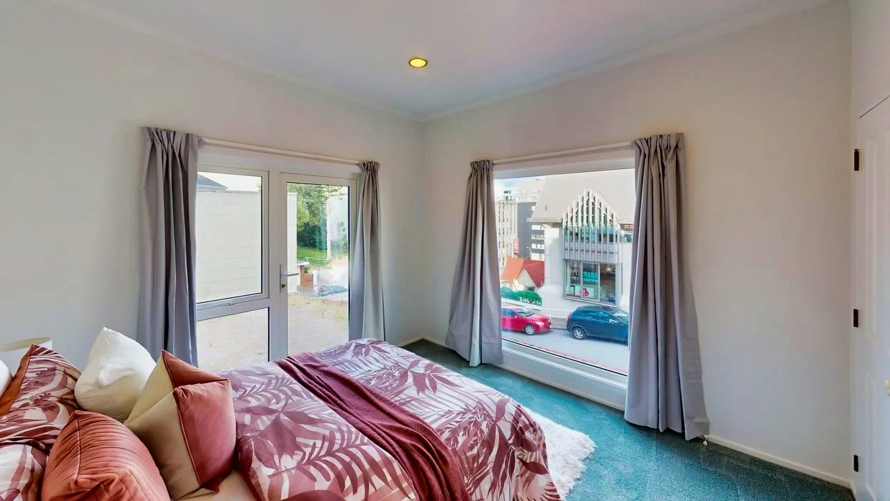 3-MacDonald-Cres-Bedroom 2.jpg