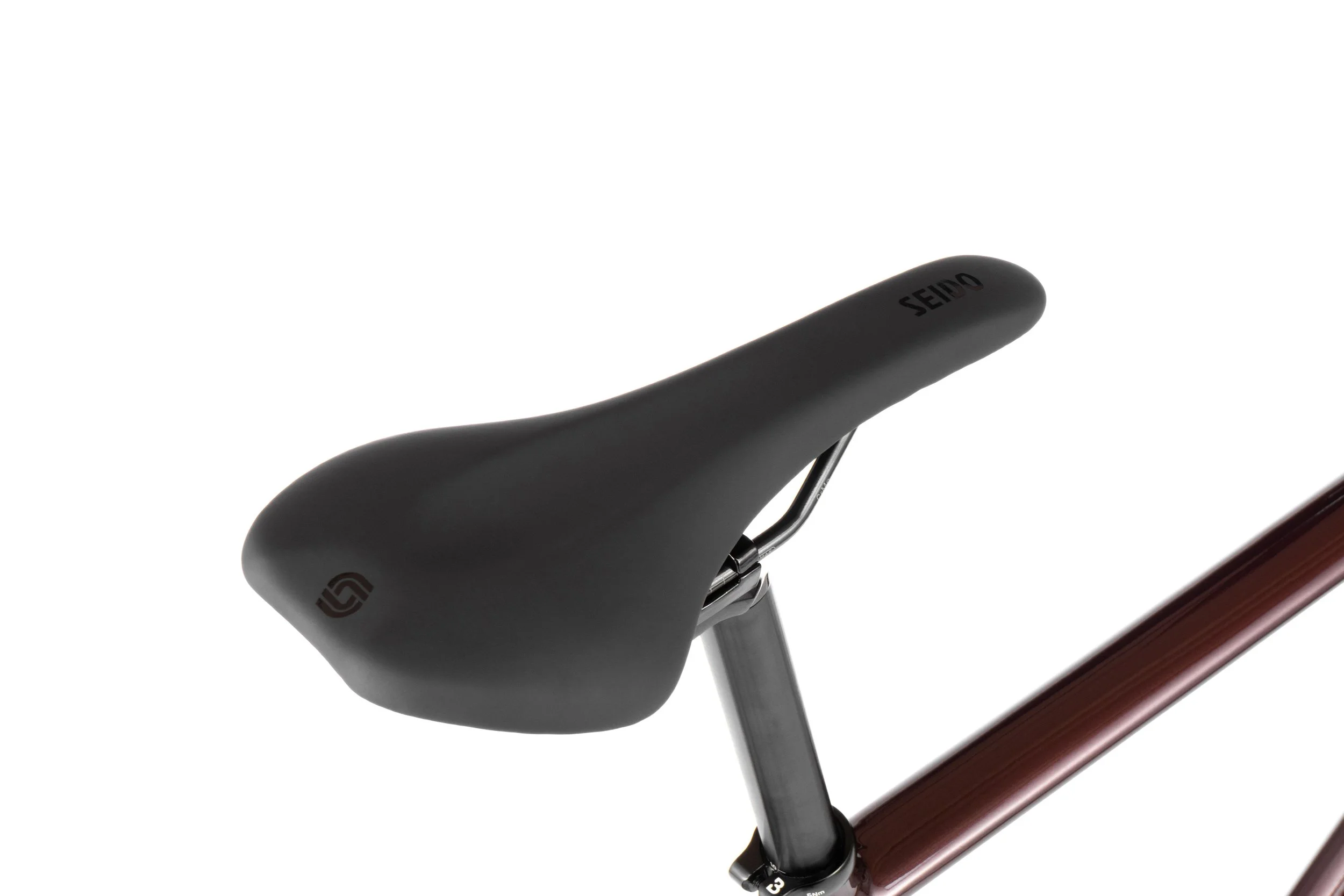 Bombtrack_HOOK_AL_SWORD_700C_metallic_mahogany_4055822549073_web_9.jpg