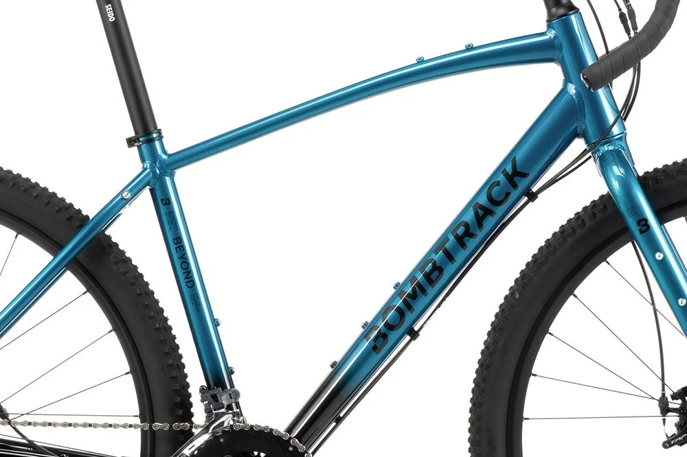 Mounts Beyond AL Sword metallic black turquoise 5.jpg