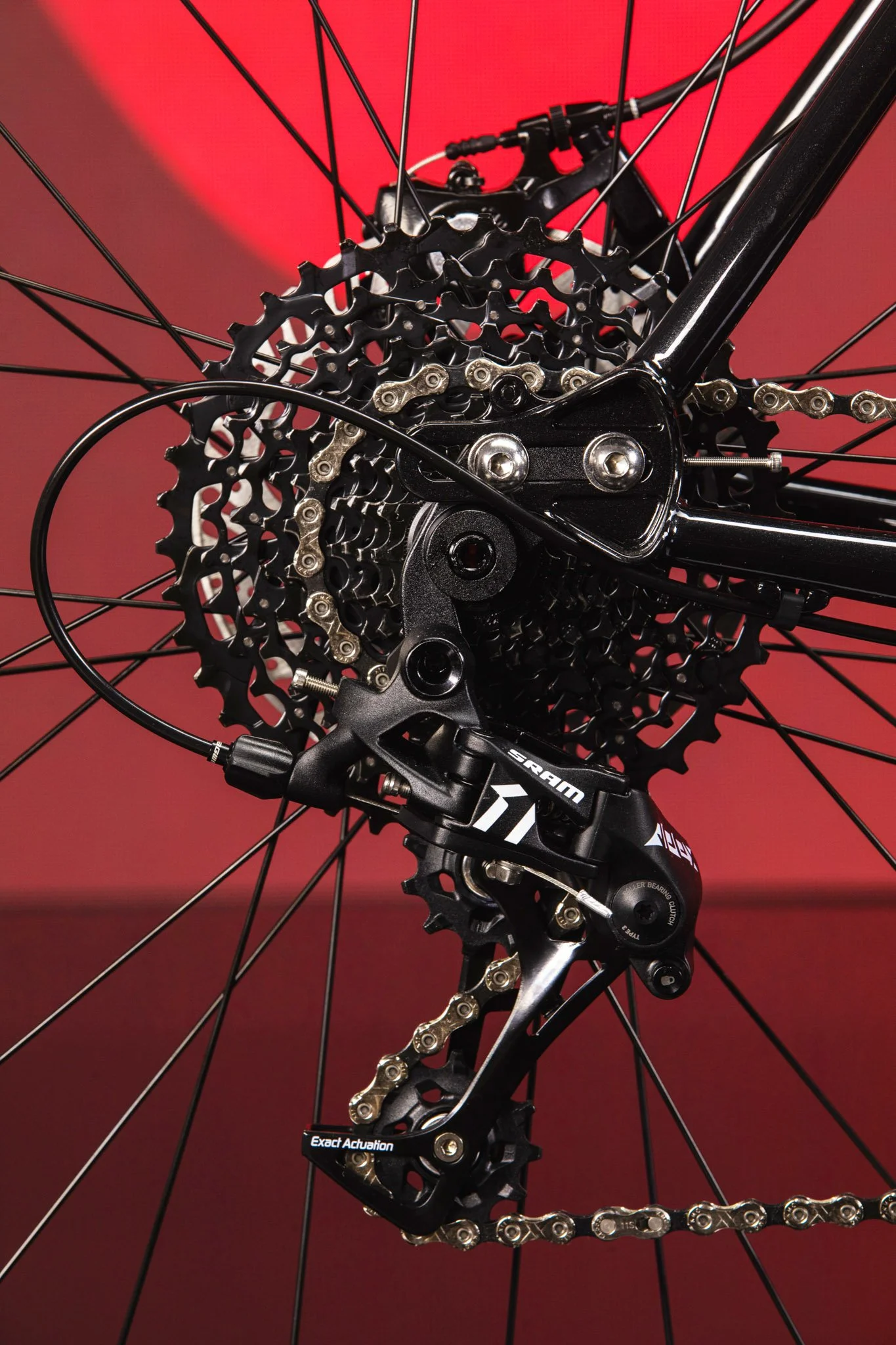 BT_MY24_Arise_SG_Apex_black_details24.jpg