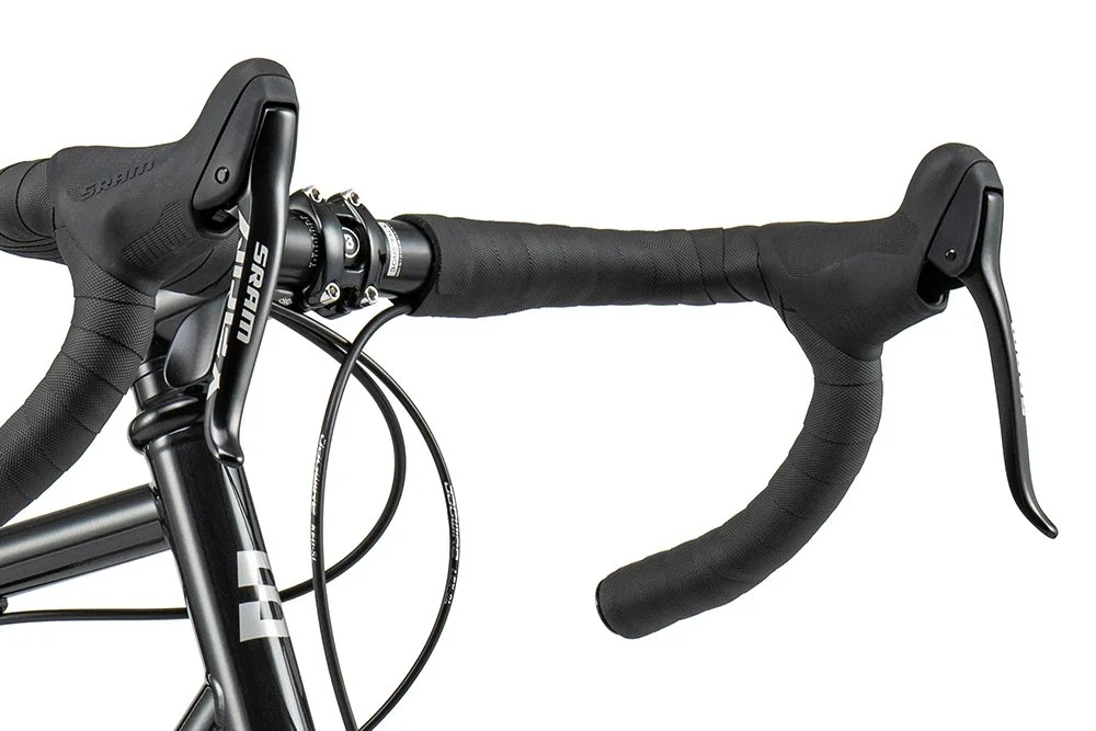 BT_MY24_Arise_SG_metallic_black_levers.jpg