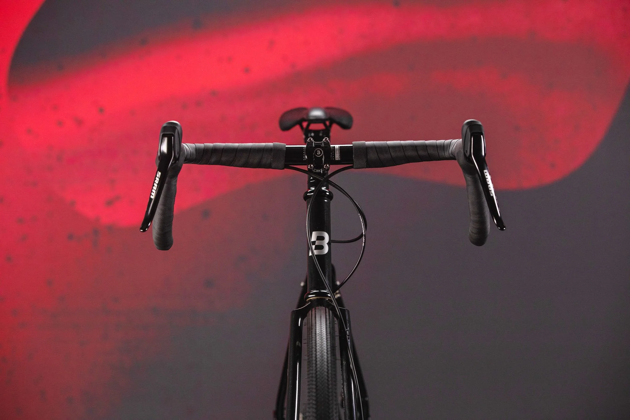 BT_MY24_Arise_SG_Apex_black_front4.jpg