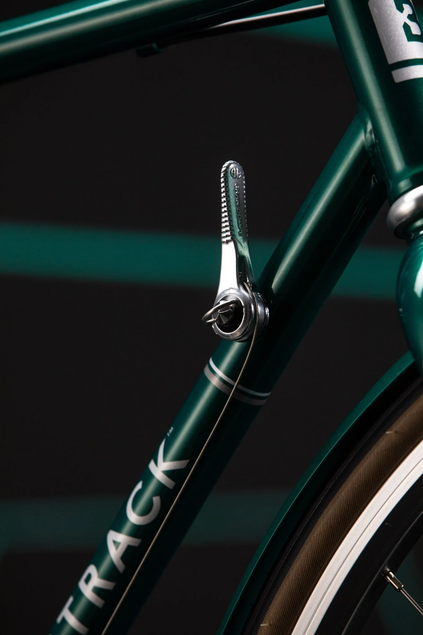 BT_MY24_Oxbridge_emerald_green_4.jpg