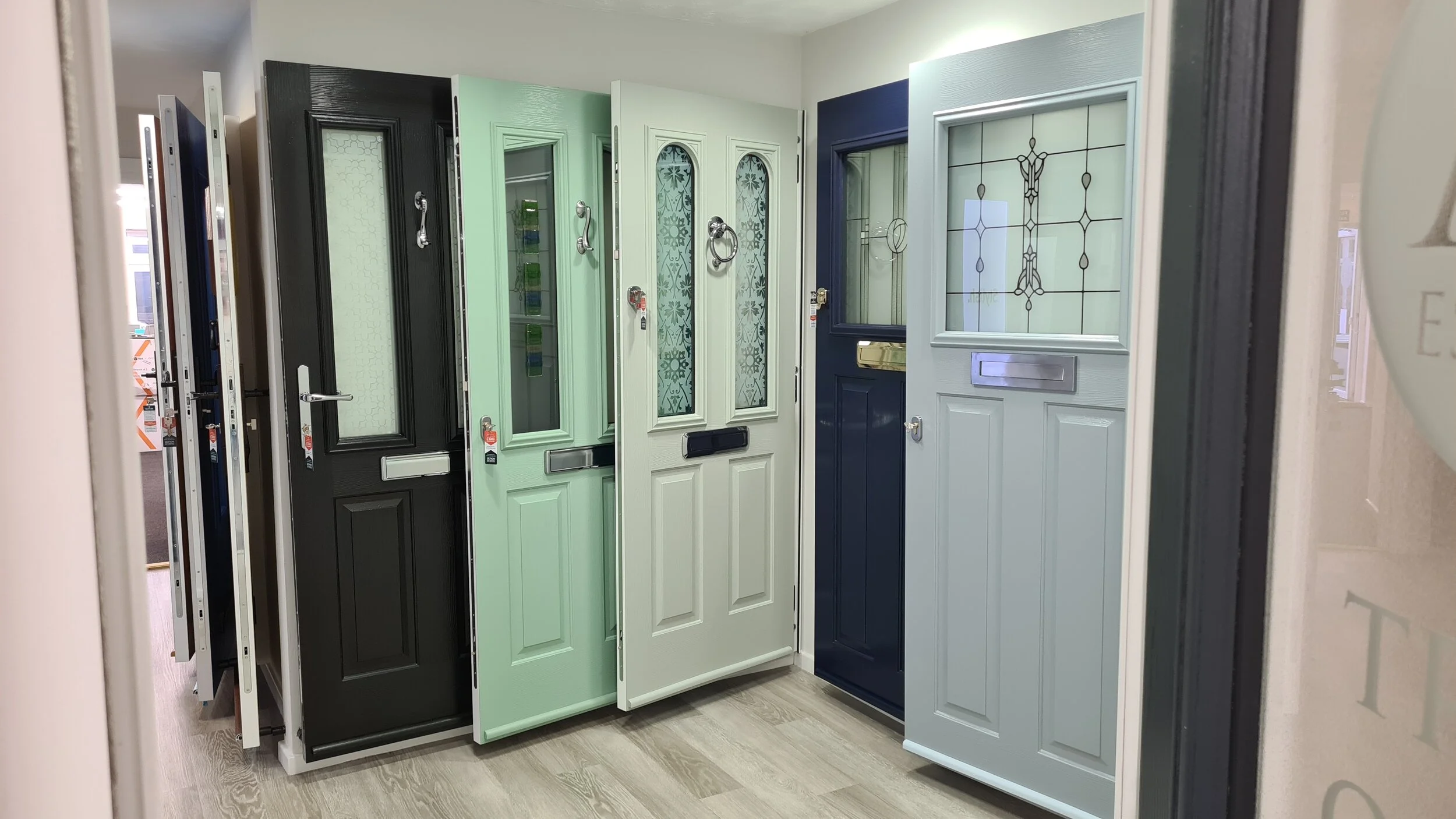 Toe and Heeling Guide for Trade Installers | Alex Trade Frames | Alex ...