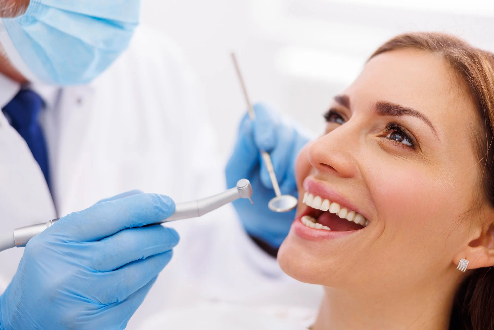 Get Holiday-Ready with 20% Off Oral Hygiene Cleans at De Necker Dentistry Melville