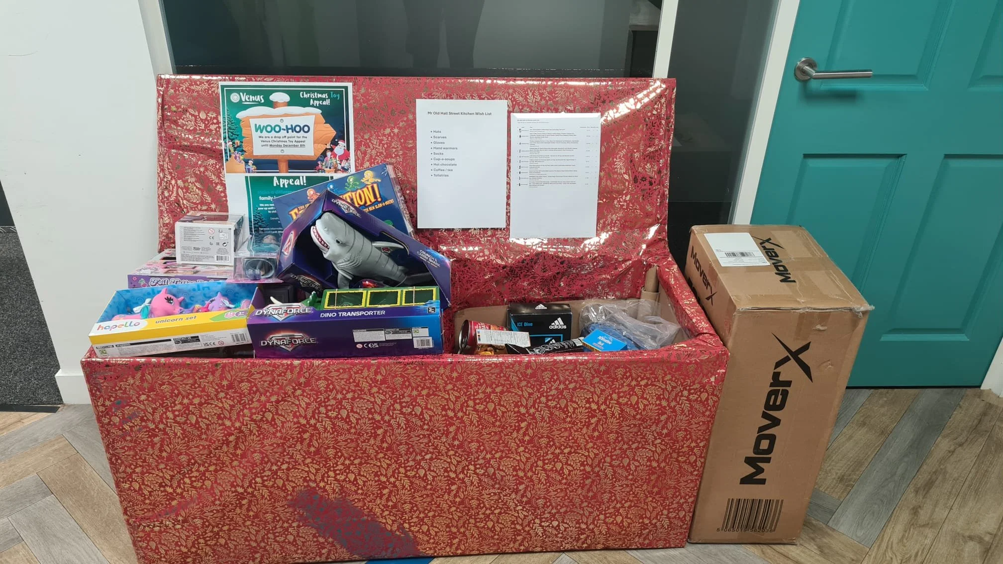 This month, Prima Group were proud to take part in collecting donations for @thevenuscentre and @mroldhallstkitchen 

Our colleagues came together, filling our donation box with toys for the Venus Christmas Toy Appeal and essentials to support Mr Old