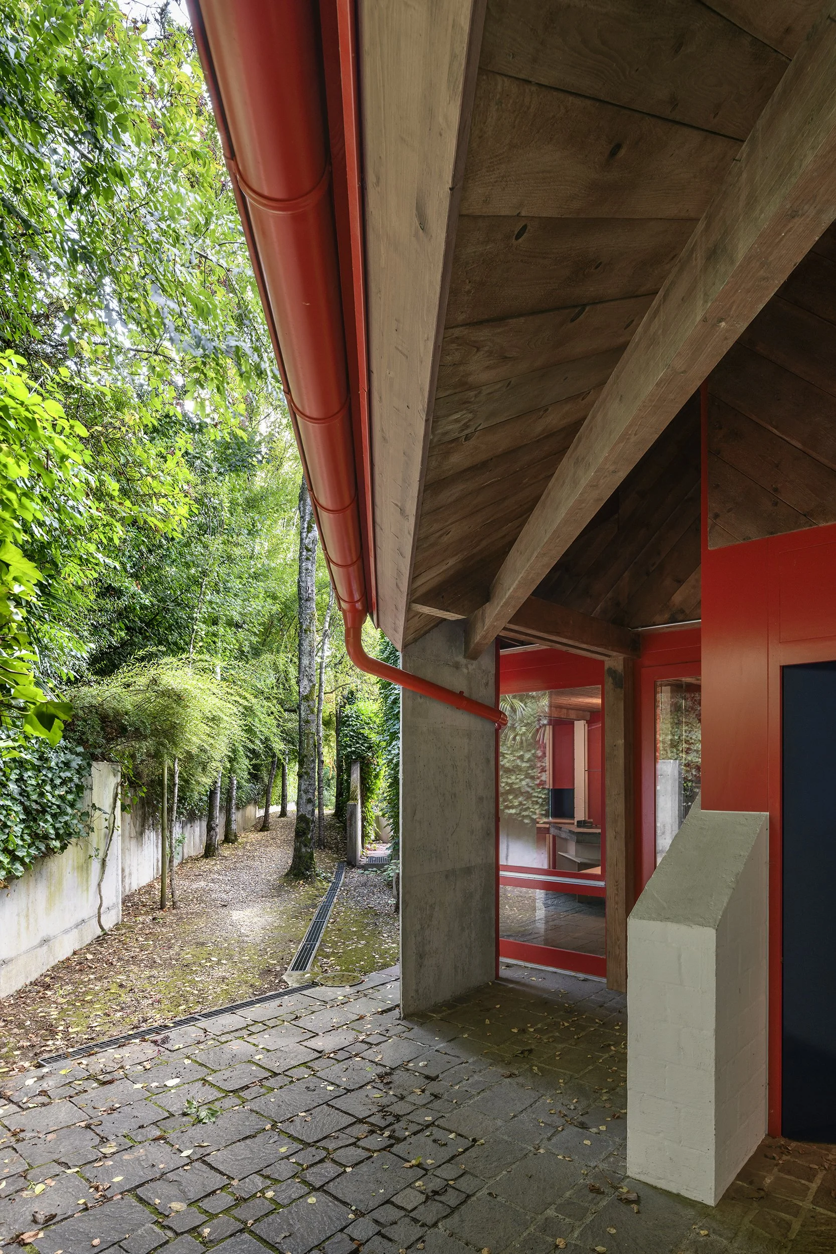 Architekturfoto-Haus-Gmuer-Eingang-Nina-Baisch.jpg