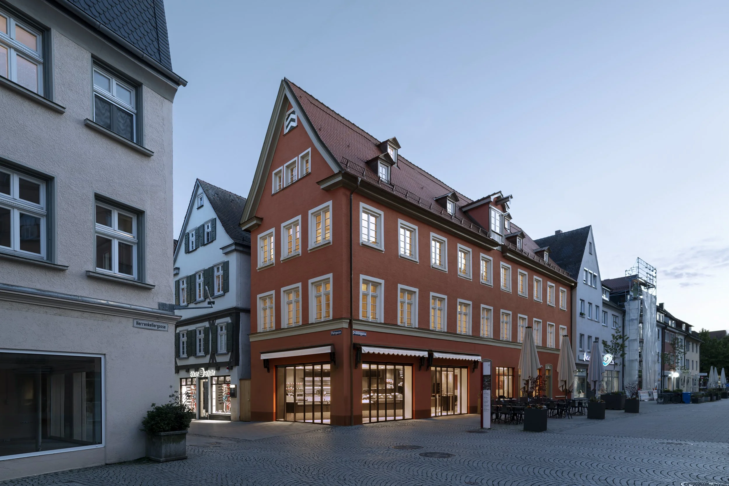 Architekturfoto-Bäckerei-Bayer-Ansicht-Nina-Baisch.jpg