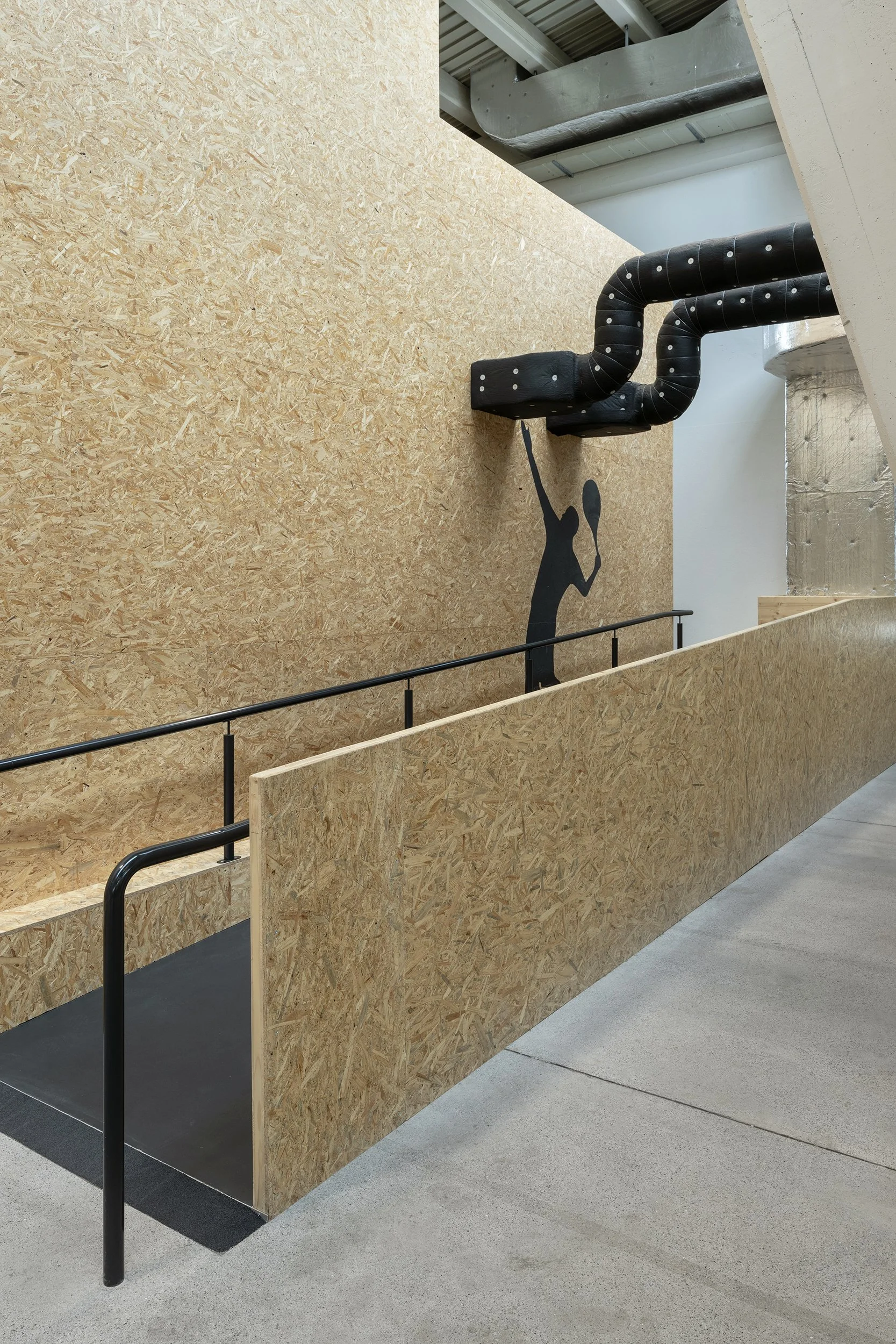 Architekturfoto-Umbau-Messehalle-ZH-Garderobe-Nina-Baisch.jpg