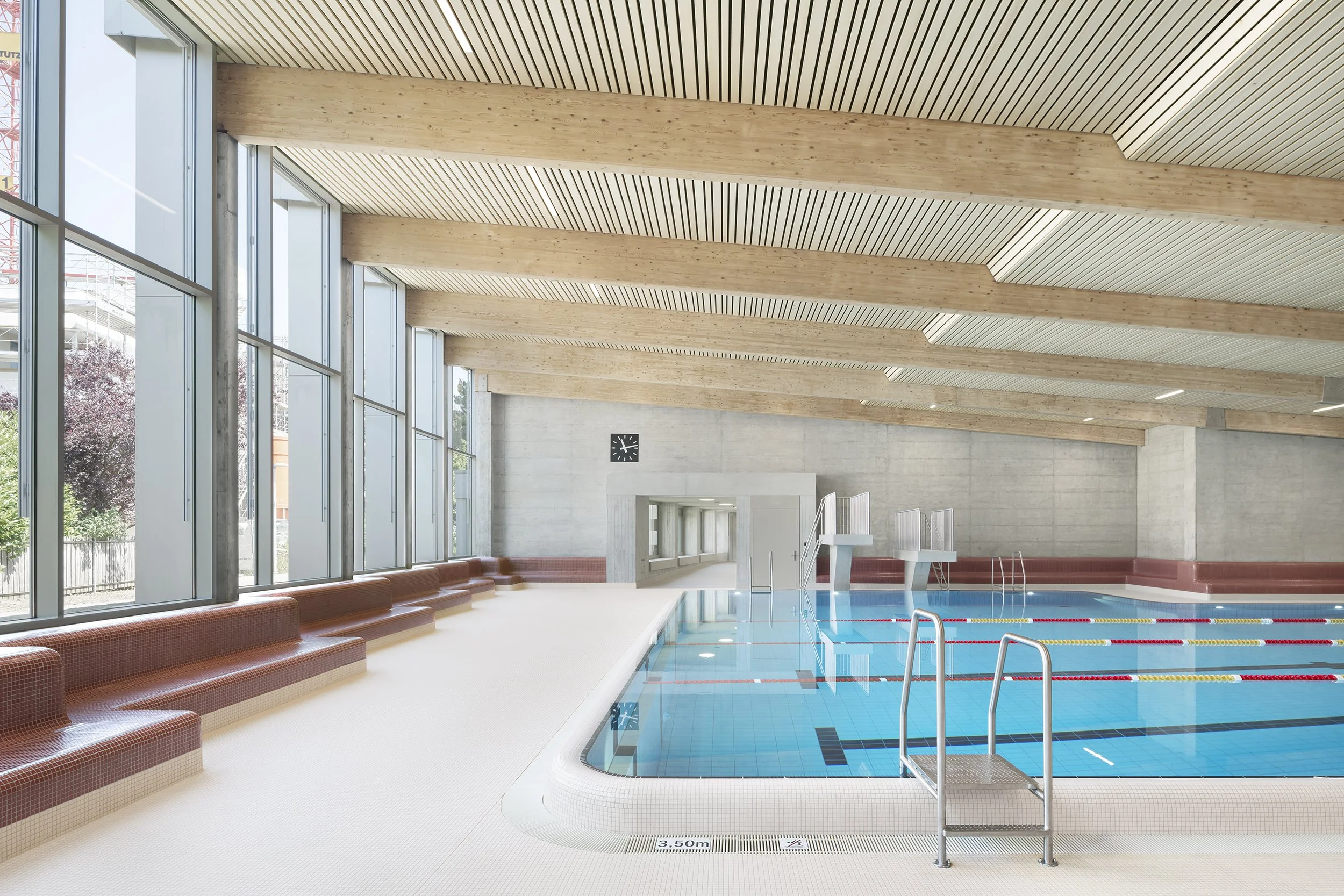 Sanierung Bad Egelsee-Sitzbank-Nina-Baisch.jpg