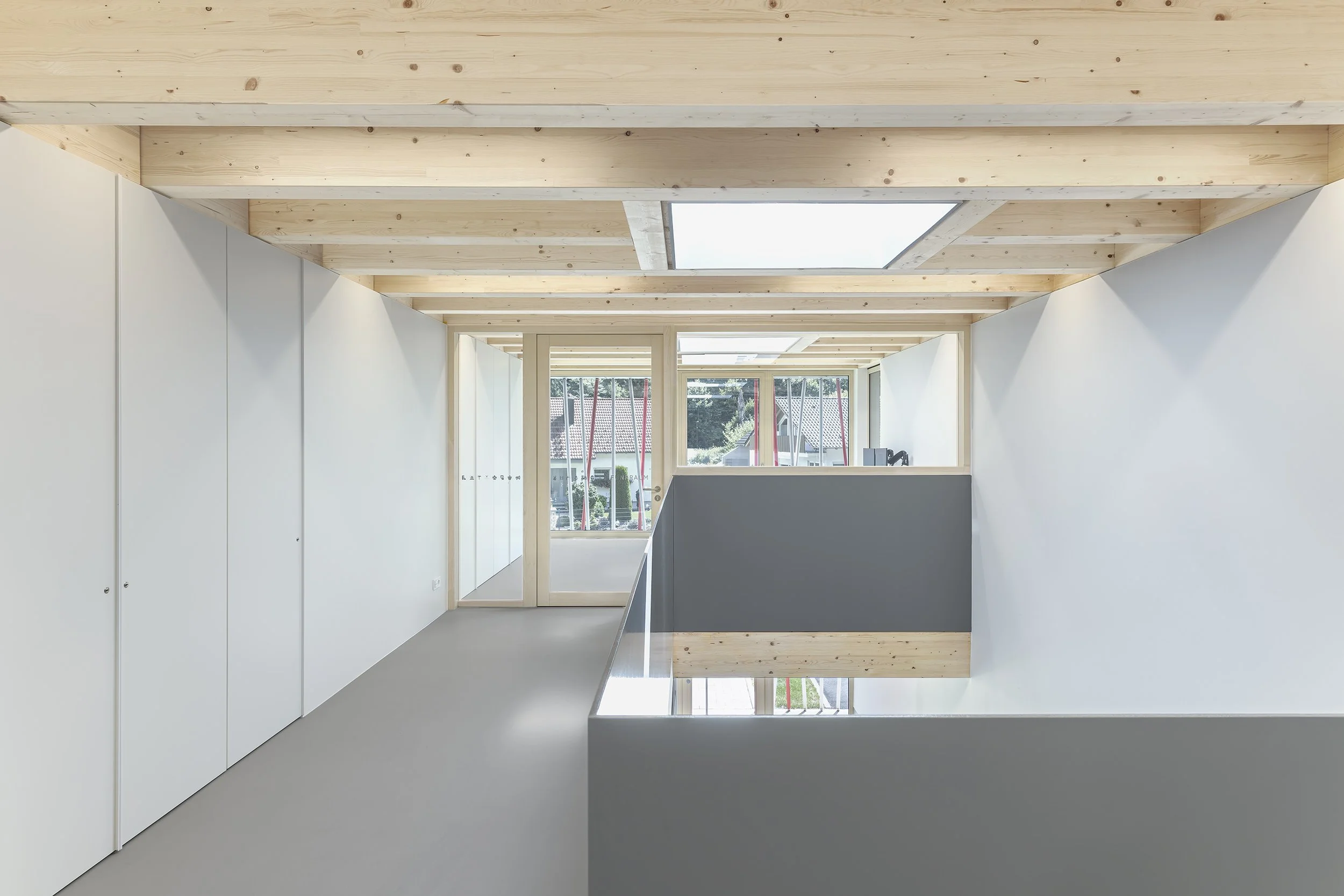 Architekturfoto-Feuerwehr-Huetten-OG-Nina-Baisch.jpg