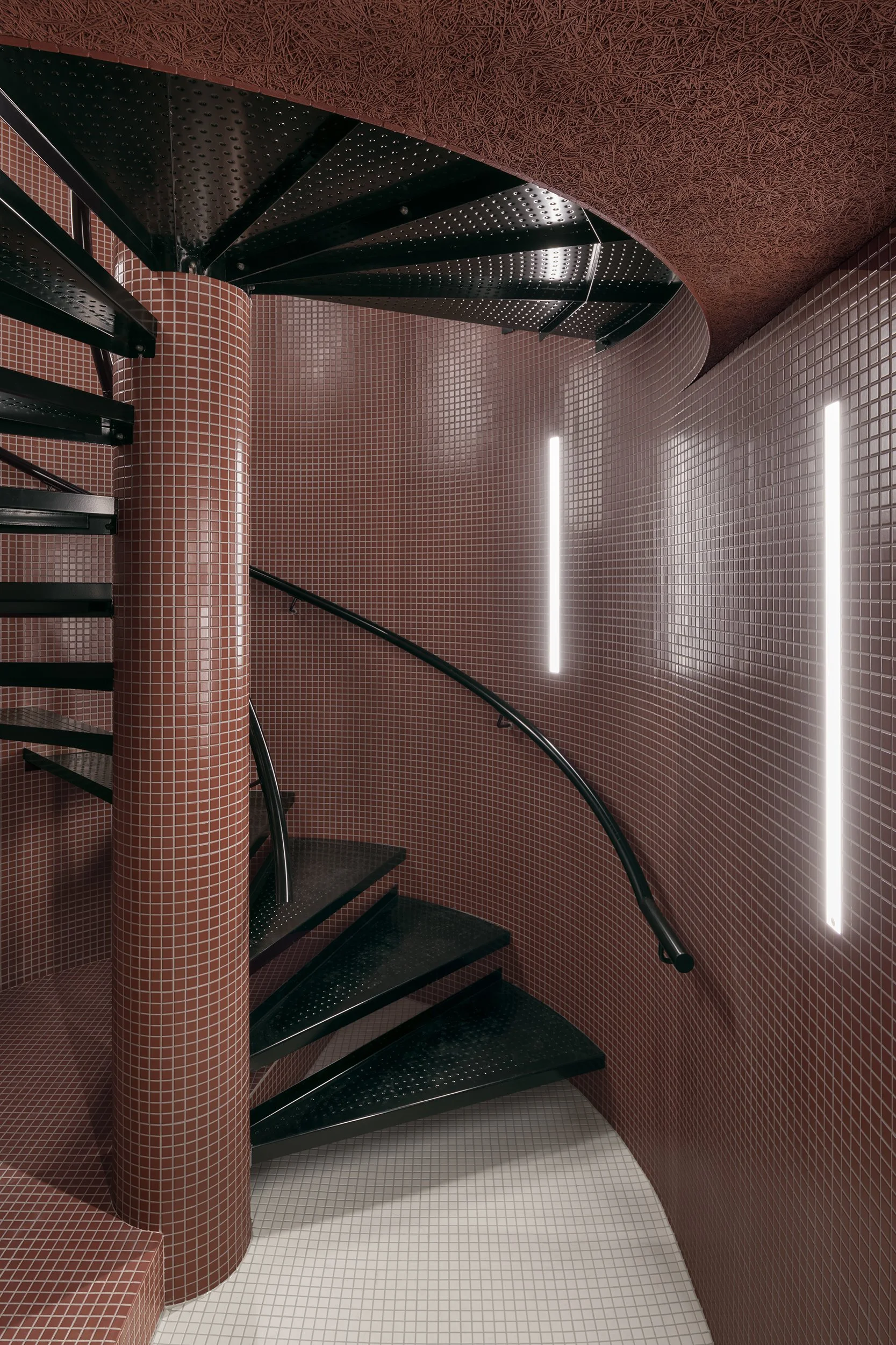 Sanierung Bad Egelsee-Treppe-Nina-Baisch.jpg