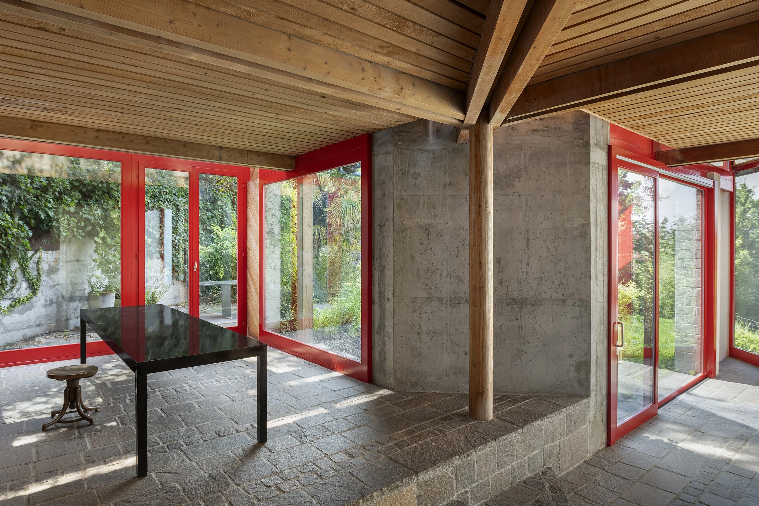 Architekturfoto-Haus-Gmuer-Esszimmer-Nina-Baisch.jpg