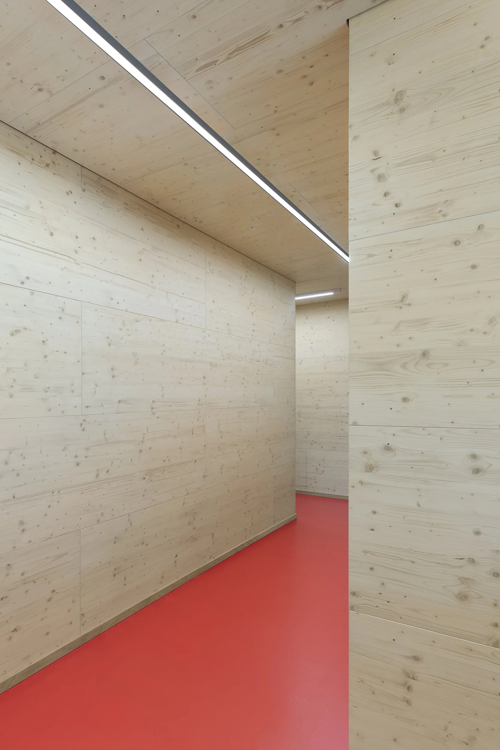 Architekturfoto-Feuerwehr-Dingelsdorf-Innenausbau-Nina-Baisch.jpg