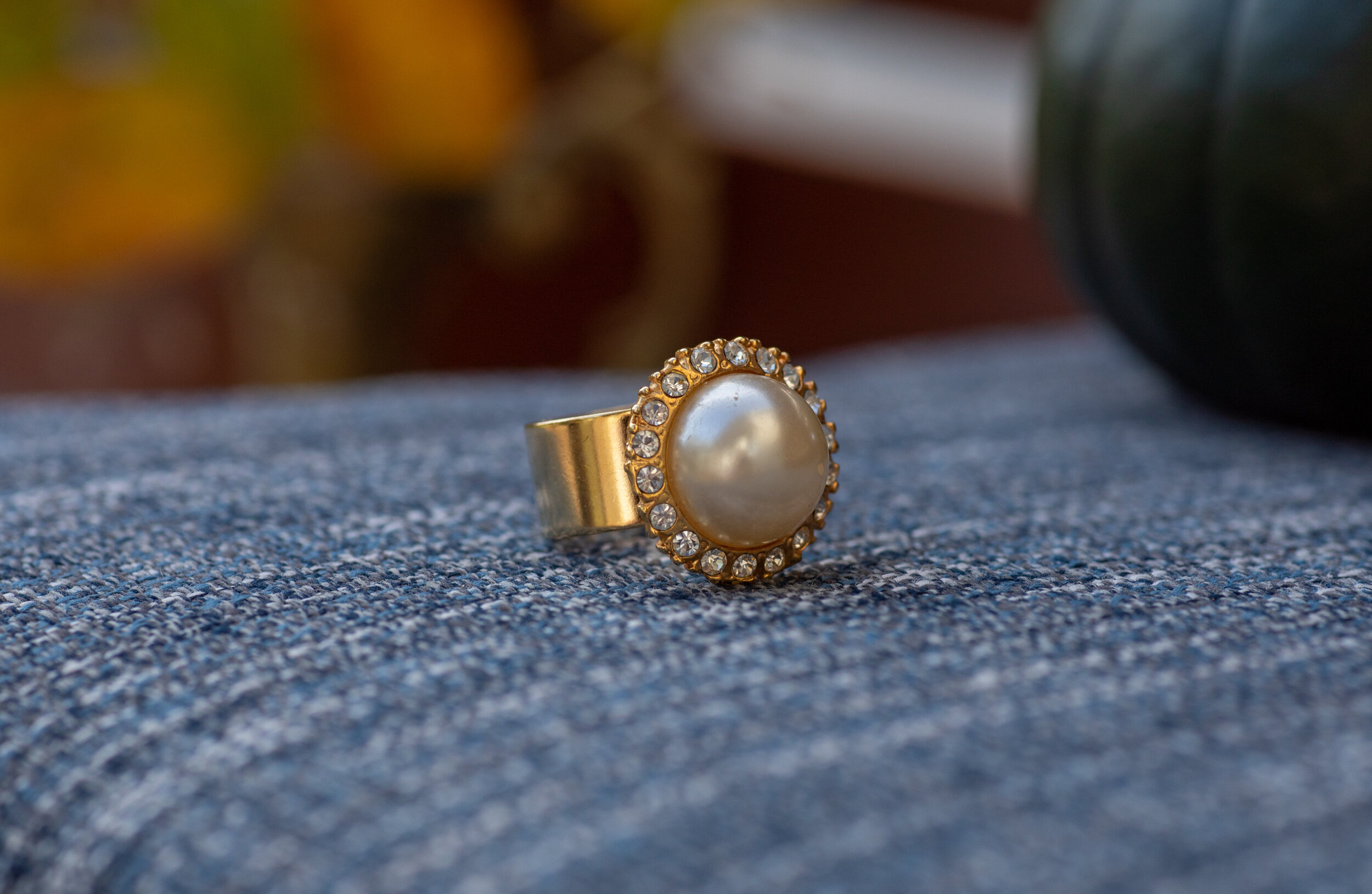 FauxPearlRhinestone_Resize_-04.jpg