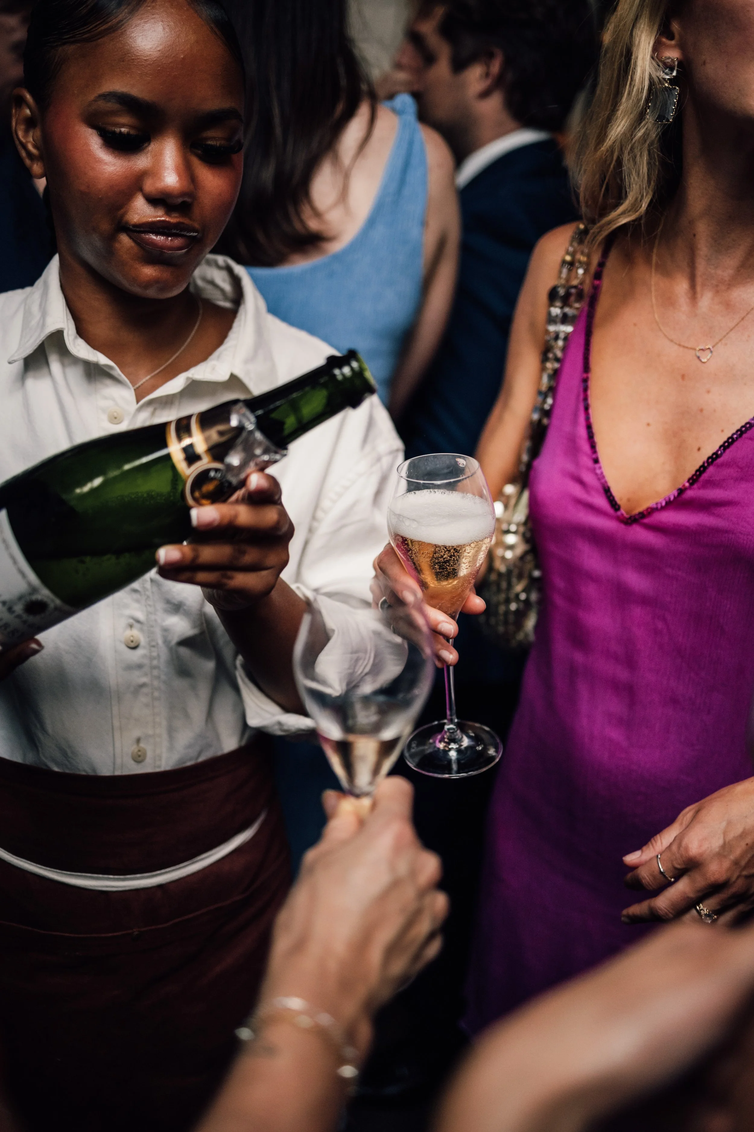 candid wedding photography at London city wedding