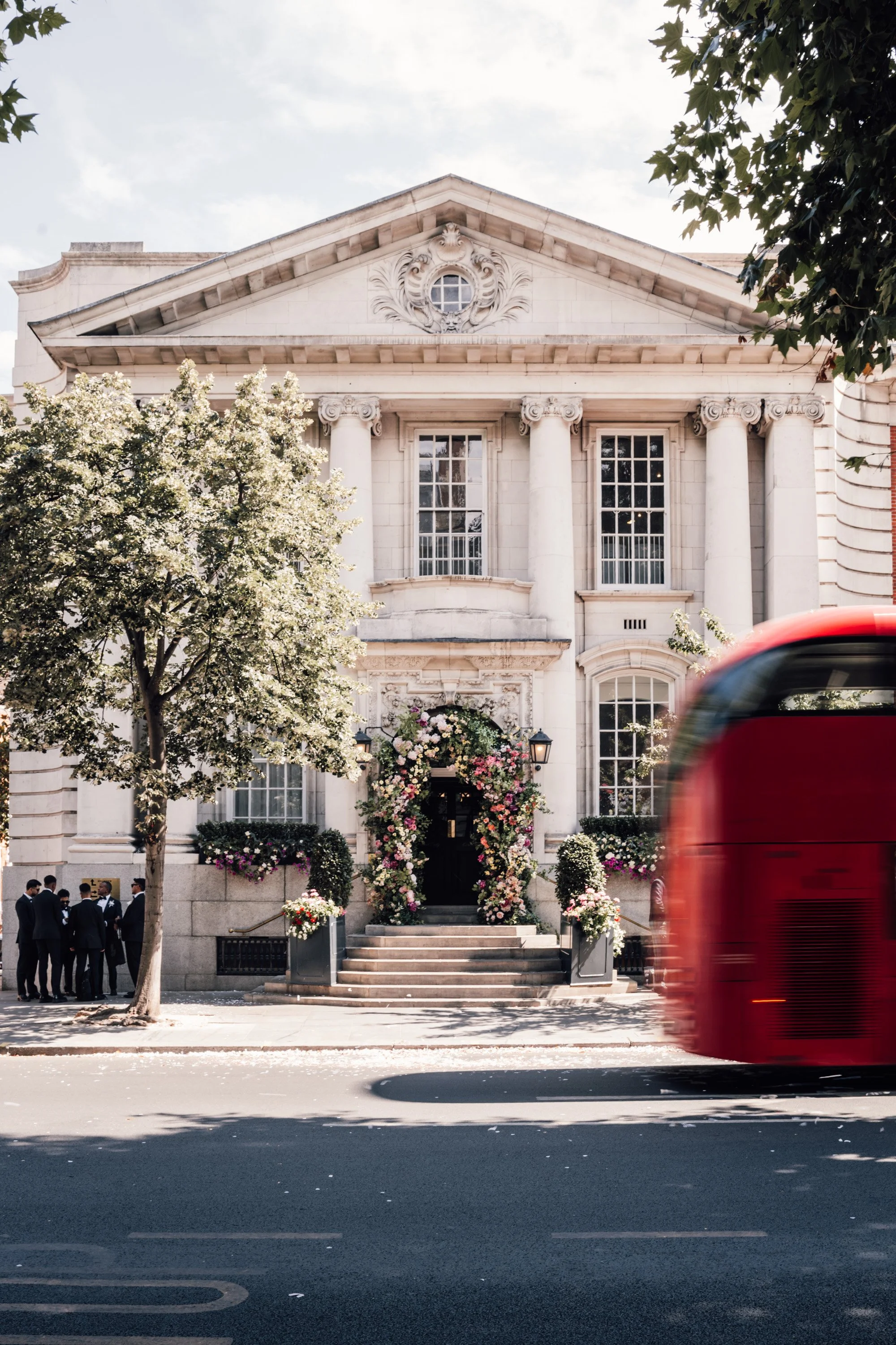 Chelsea+Town+Hall+London+Wedding+Photographer-1.jpg