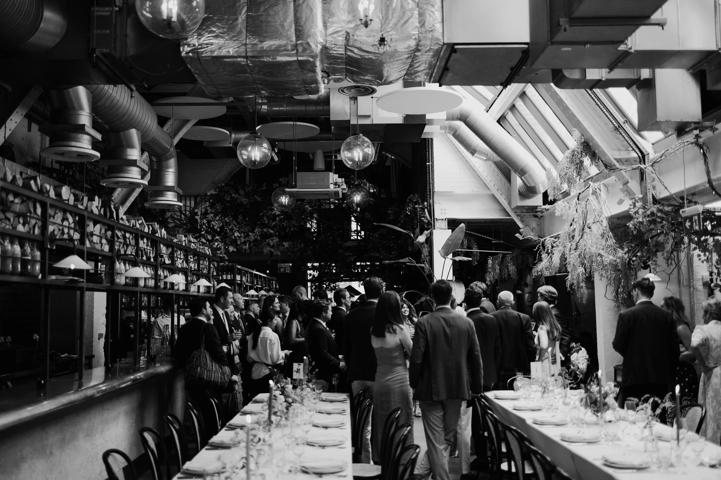 documentary wedding photographer at London city weddings
