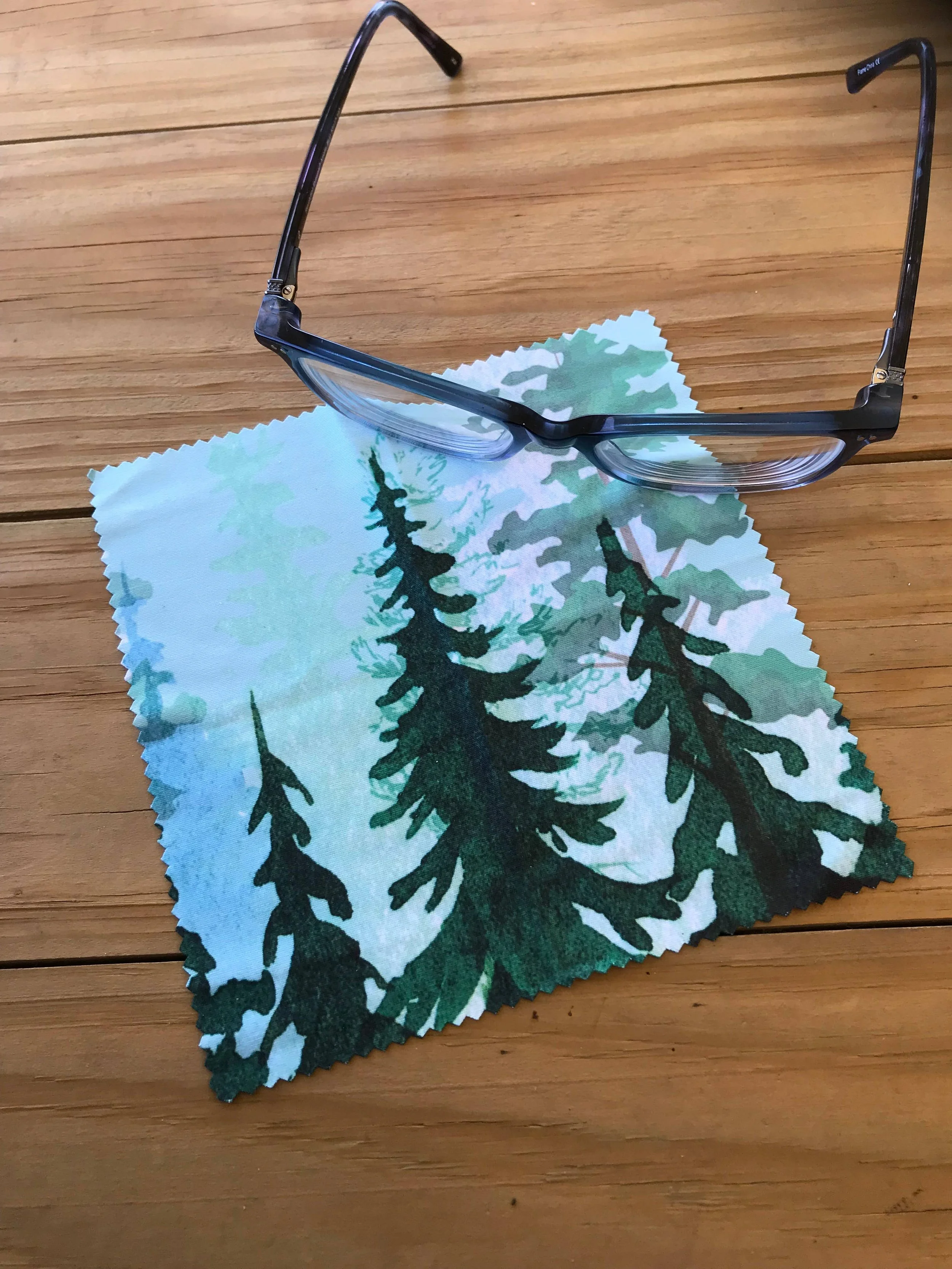 Tranquil Trees Microfiber Glasses Cleaning Cloth