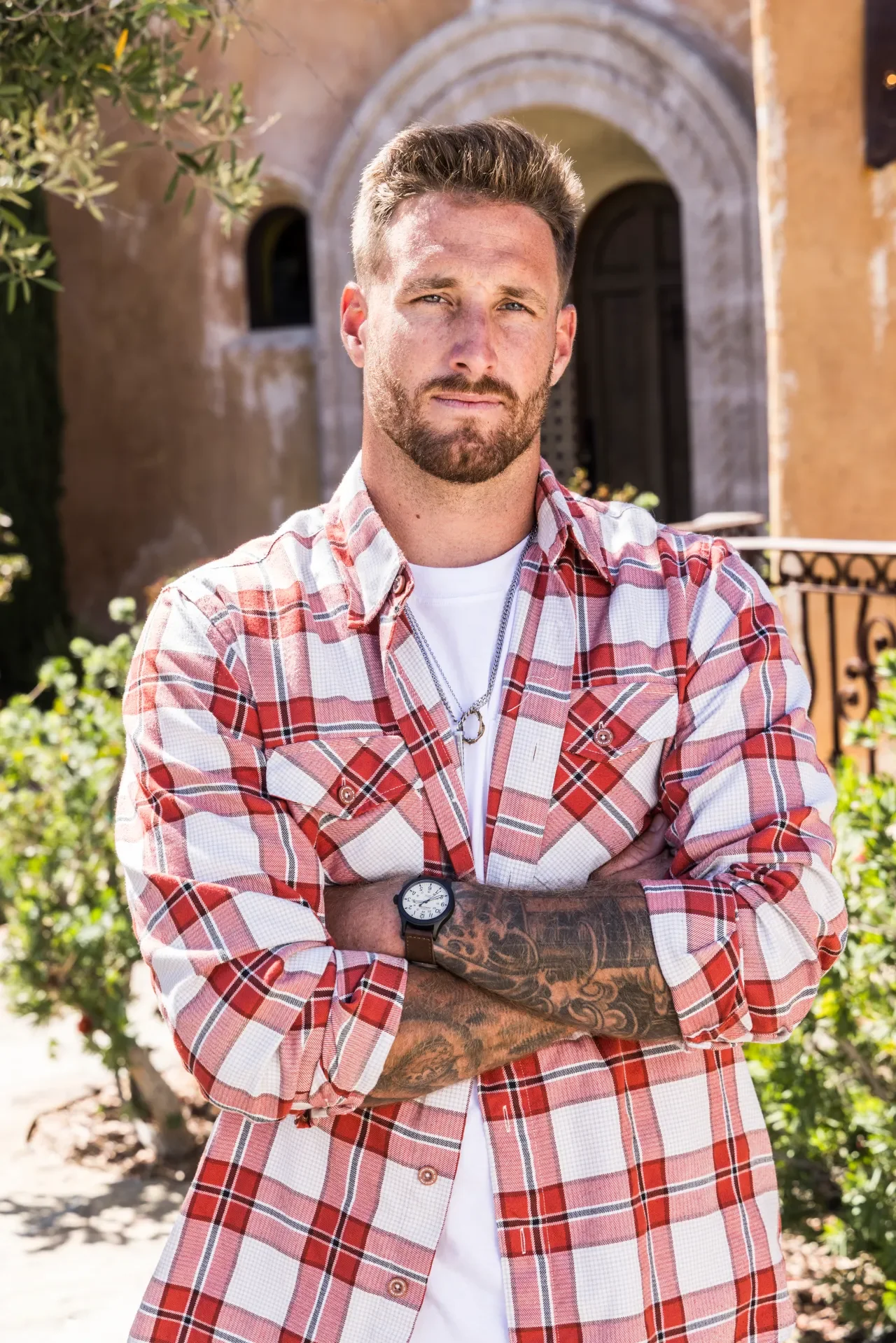 Bachelor-Mansion-Takeover_Sam-McKinney-_Credit-HGTV.webp