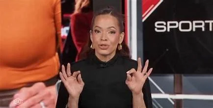 Elle Duncan Officially Exits ESPN for Netflix; To Become New Face of Streaming Sports