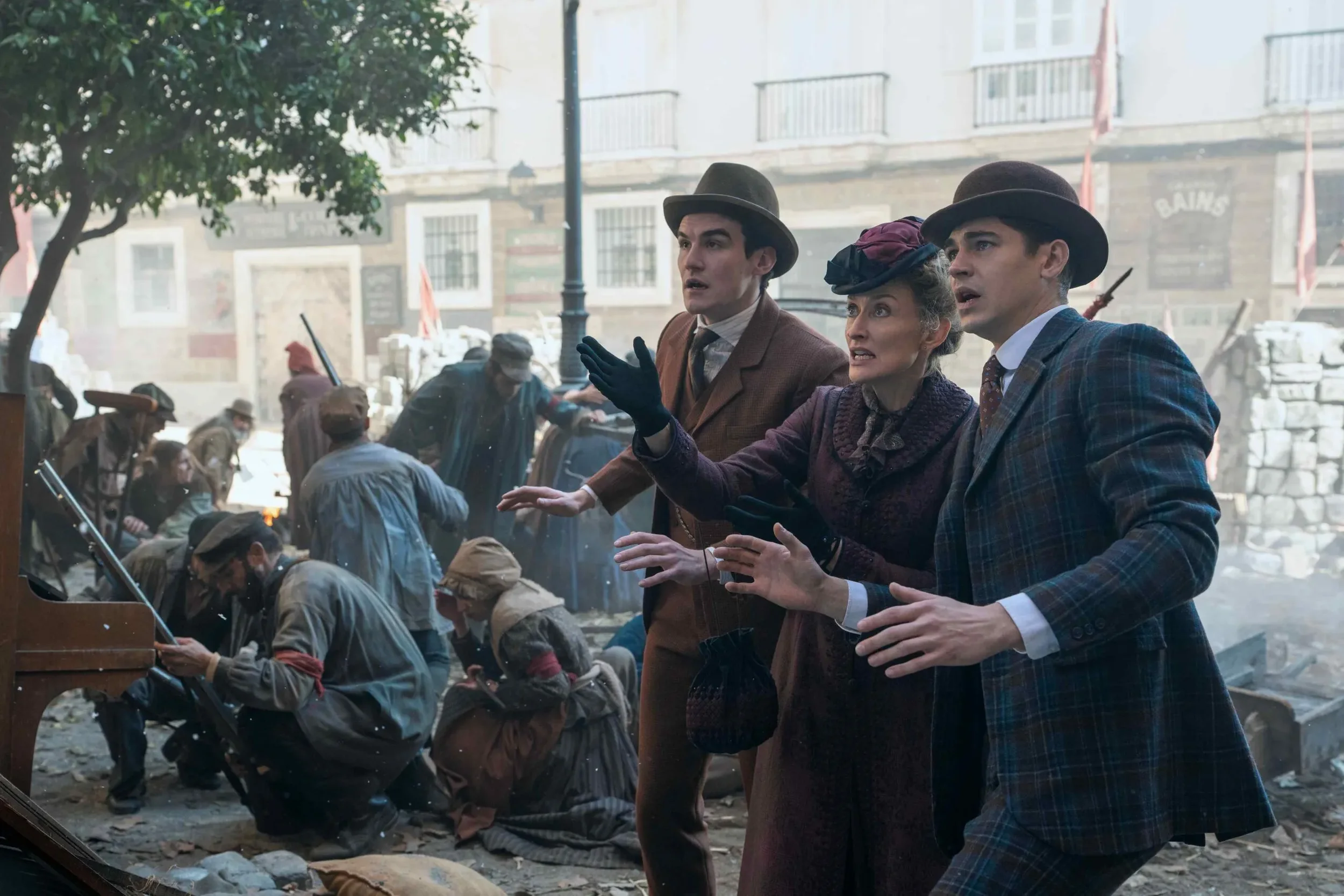Hero-Fiennes-Tiffin_Donal-Finn_Natascha-McElhone_2-Photo-credit-Dan-Smith-scaled.jpg.webp