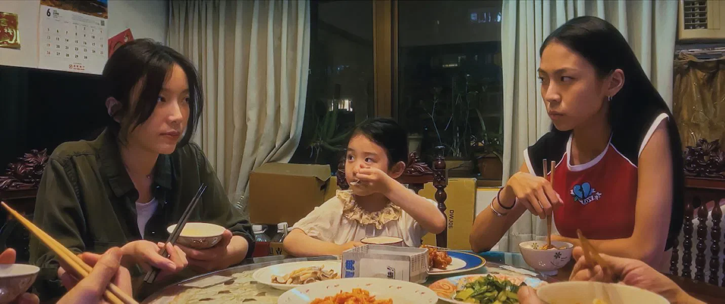 In Shih-Ching Tsou's Left-Handed Girl, Family Secrets Come to Light