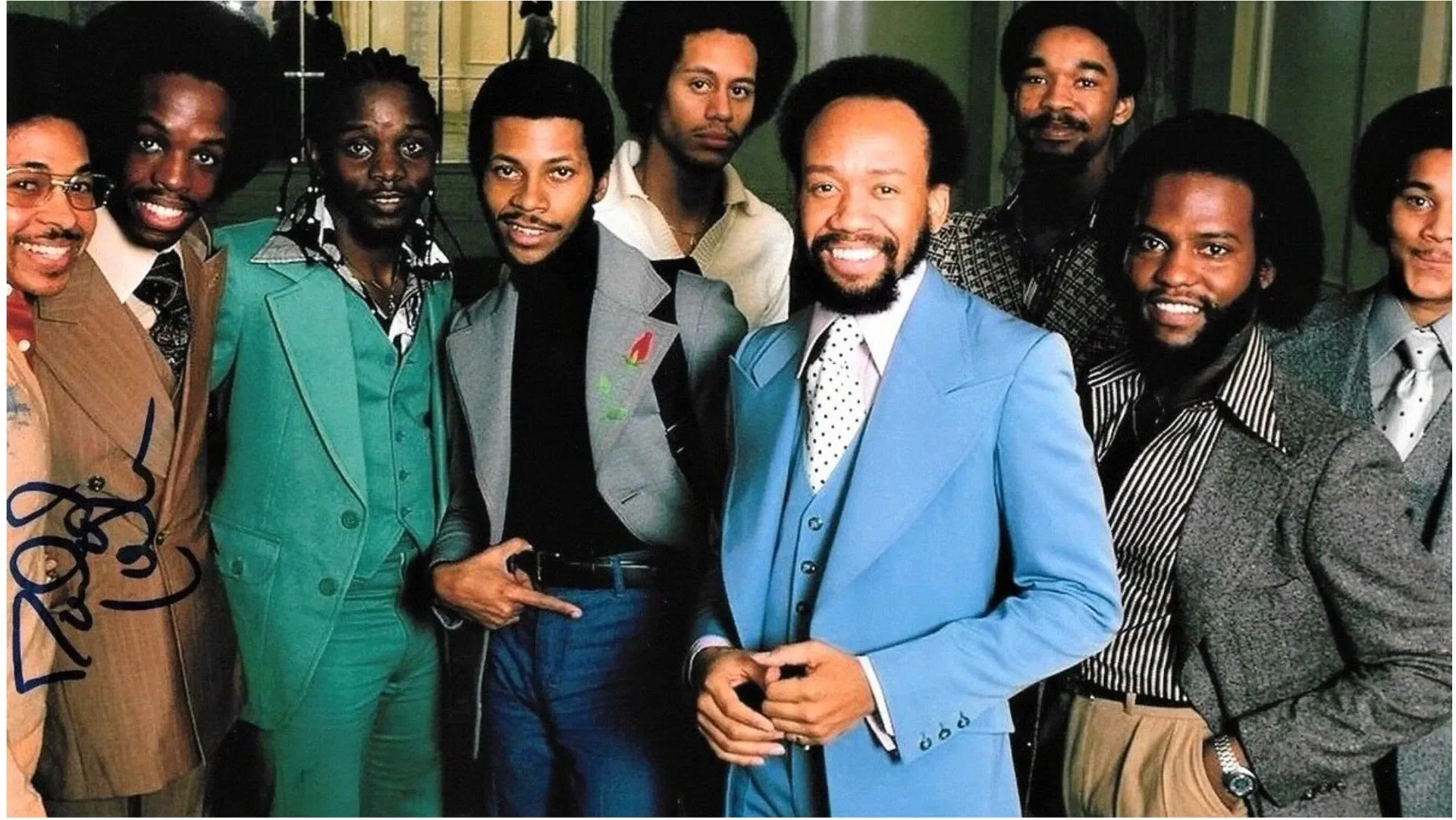 Born from Both Africa and Outer SpaceEarth, Wind &amp; Fire (To Be Celestial vs. That's the Weight of the World)