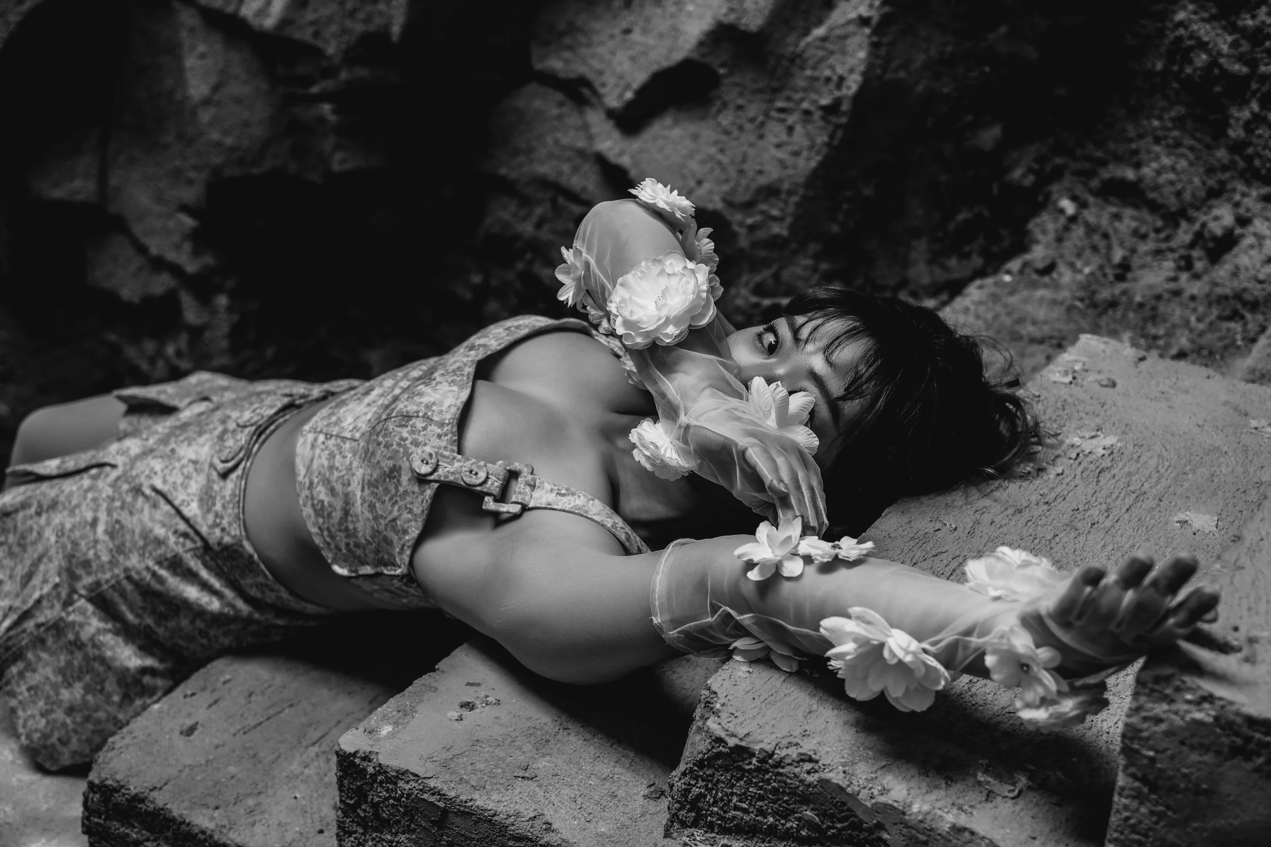 Dec2024 LillianH GZraw_72.jpg