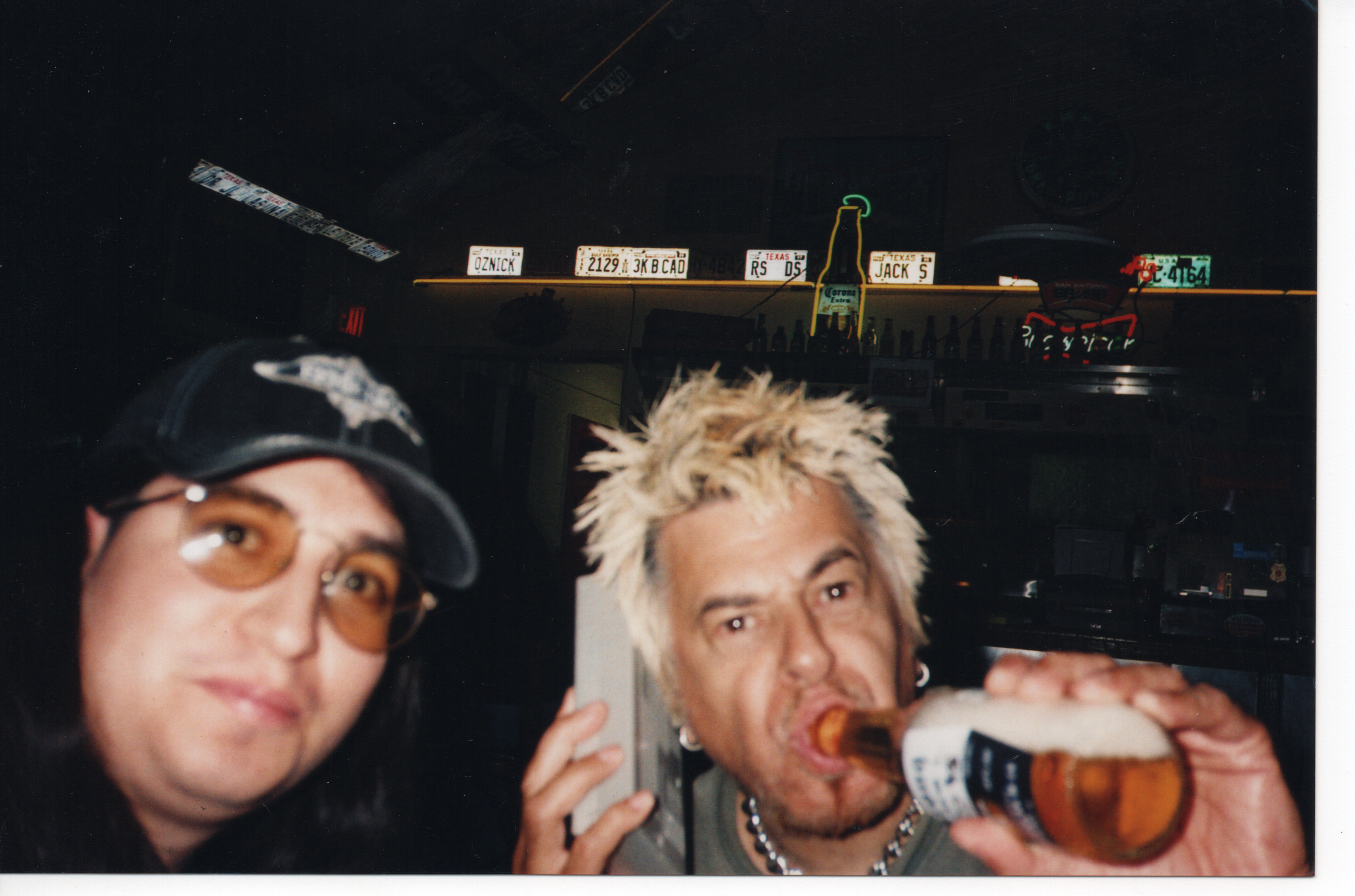 Charlie H - UK Subs - 10-27-01.png