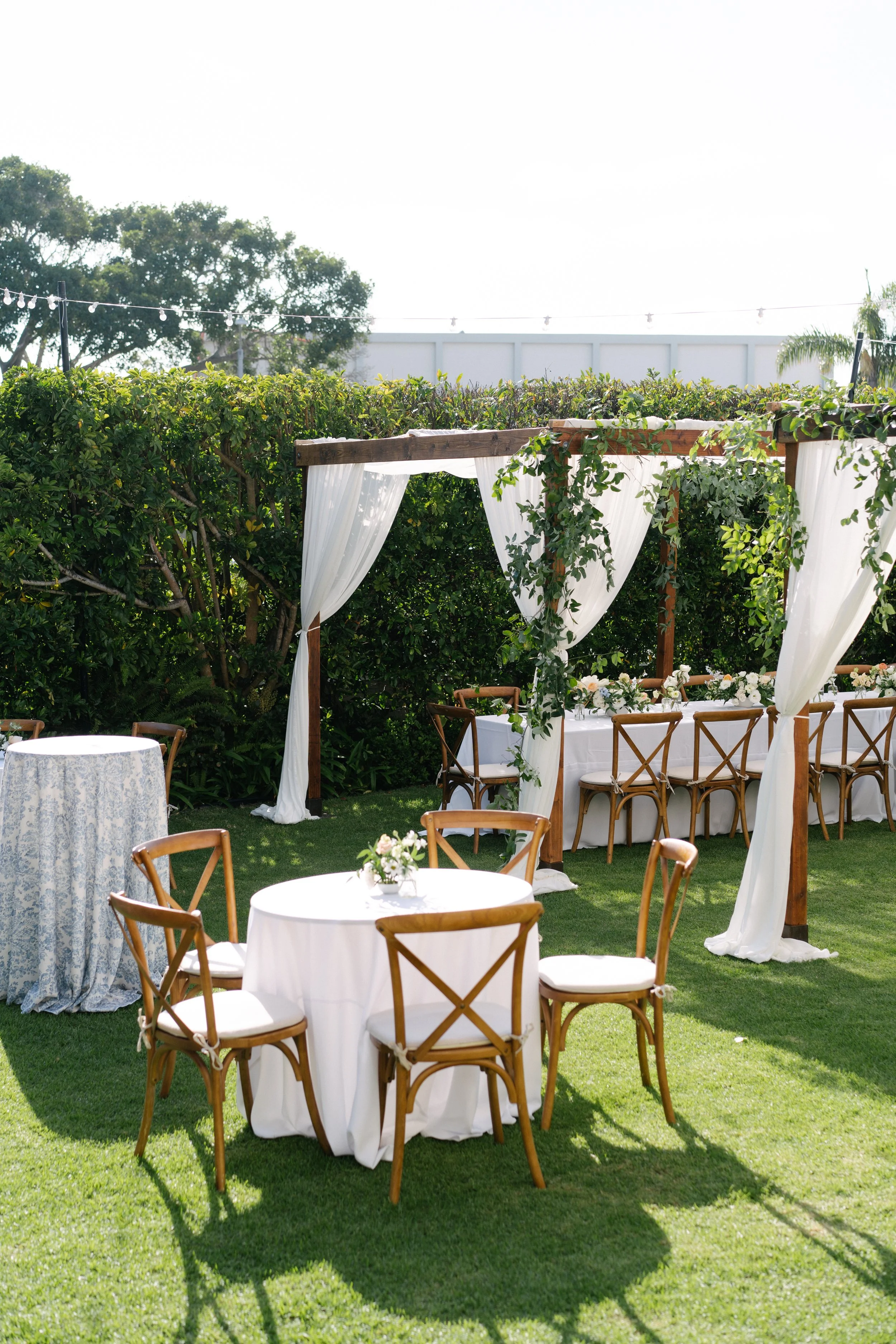 EMK Studio, Wedding Ceremony Flowers, Garden Wedding Flowers, Wedding Florist, Wedding Reception Flowers, Table Centerpiece, Reception Pergola