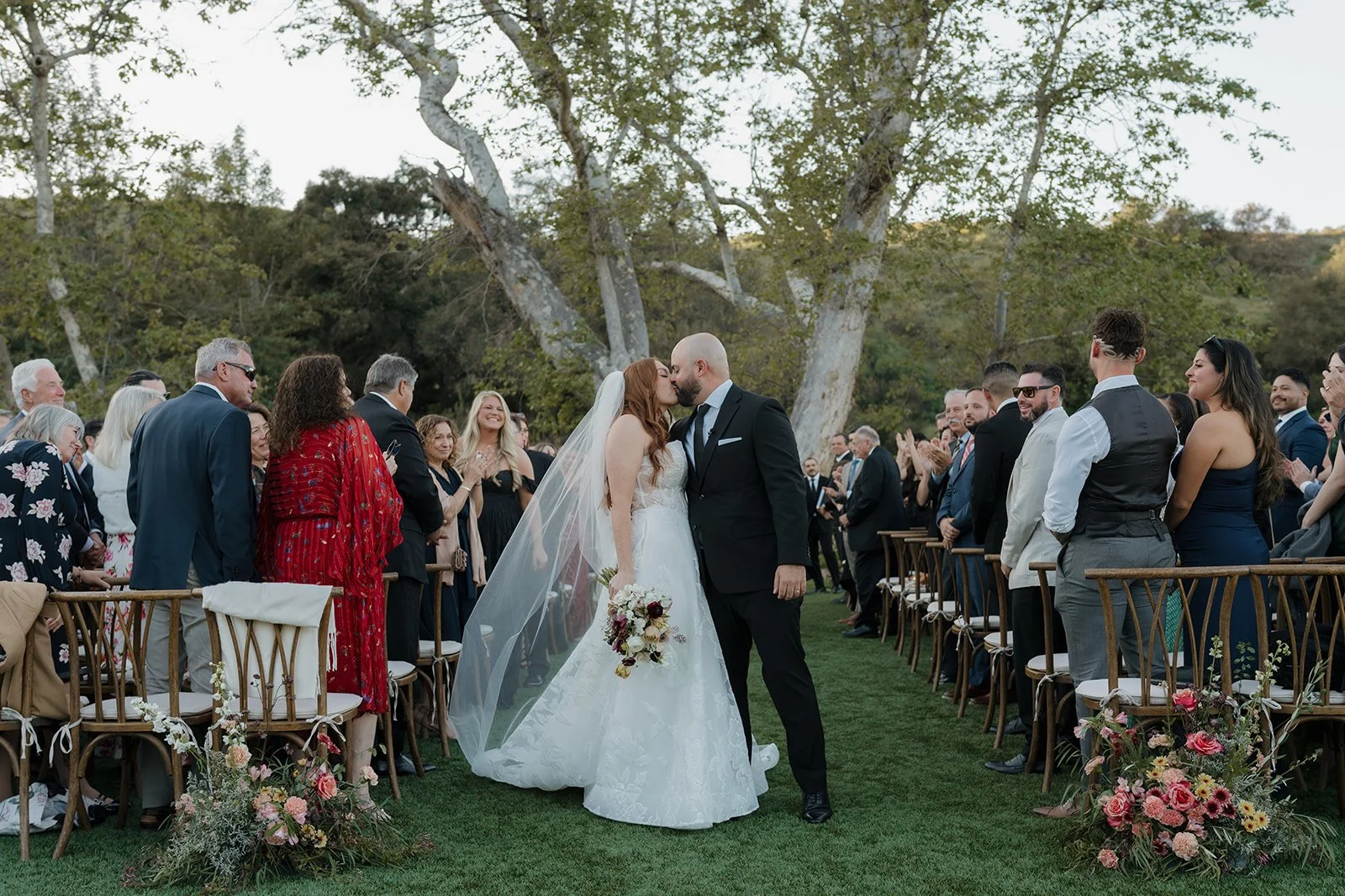 Alexa Leigh Photography, Wedding Ceremony flowers