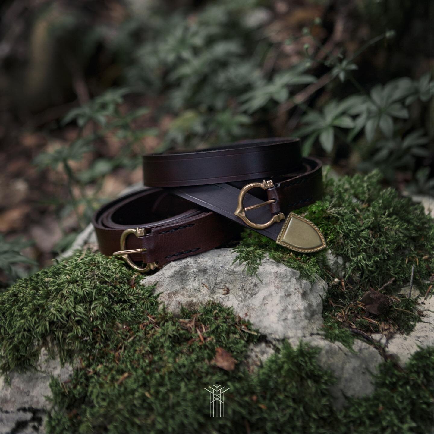 Leather belt

A simple yet elegant and functional quality leather belt. Pouches, armor, and many other elements can be attached to it, making it an extremely useful piece of gear to enhance your costume, visually and practically!

Custom made to your