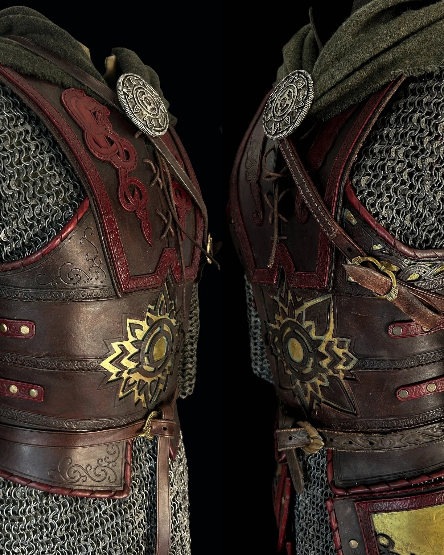 [Rohirrim Costume | The Lord of the Rings | Costume Design]

Presenting our Rohirrim original designs side by side &mdash; since we worked on both our costumes together, we aimed to create complementary designs while still incorporating distinct deta