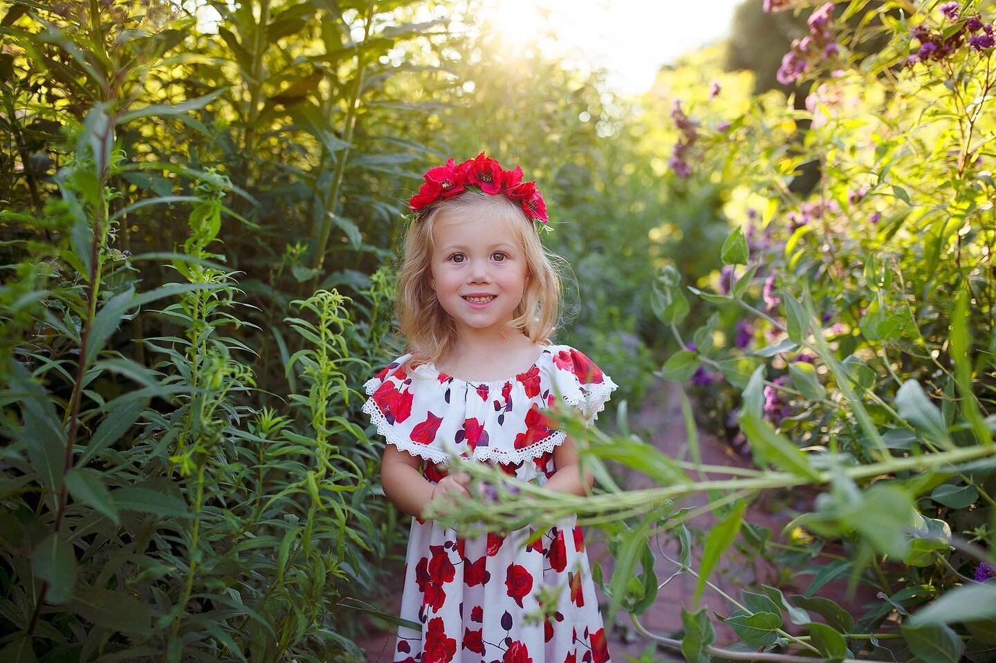 Sometimes I step out of the studio&hellip;
#battlecreekphotographer #kalamazoophotographer #childphotography #childrensportraits #battlecreekportraits #battlecreekchildrenphotographer