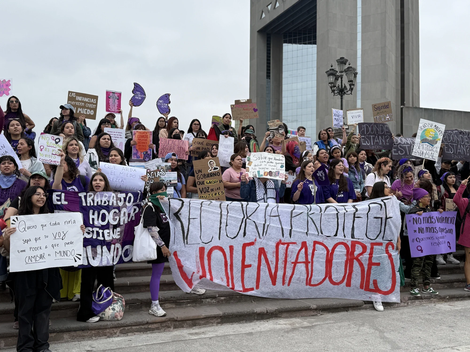 El rechazo a la violencia impulsa el 8M en Monterrey