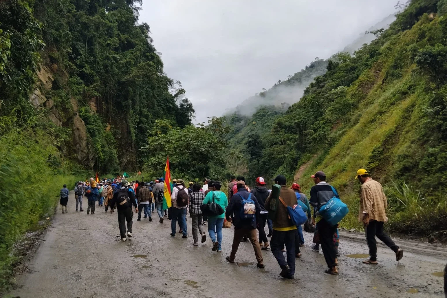 Resistencia indígena tumba ley de privatización de tierras en Bolivia