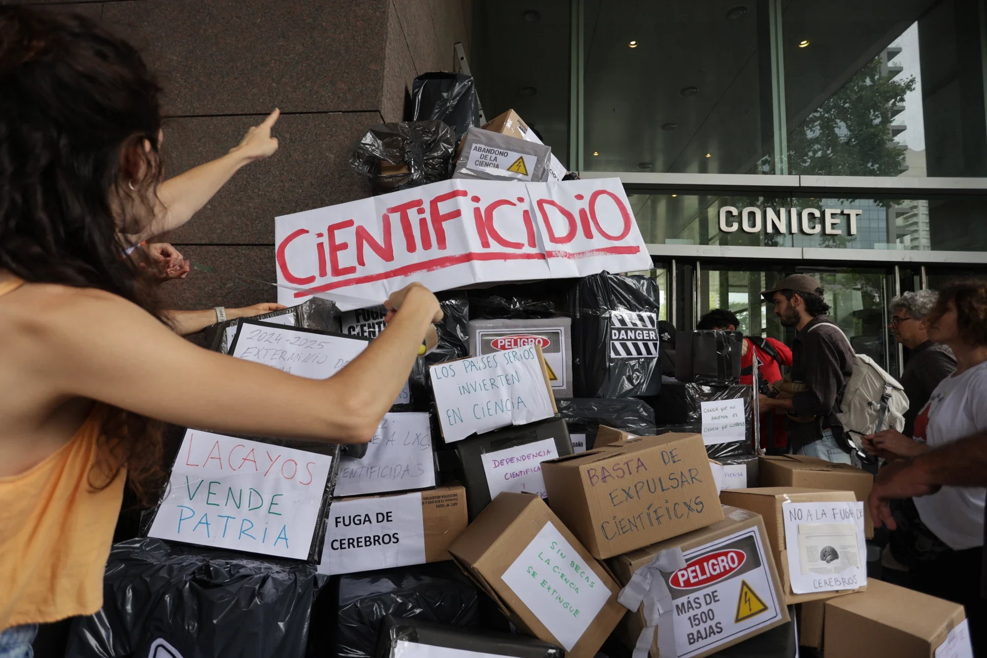 Científicxs luchan contra la precariedad en Argentina