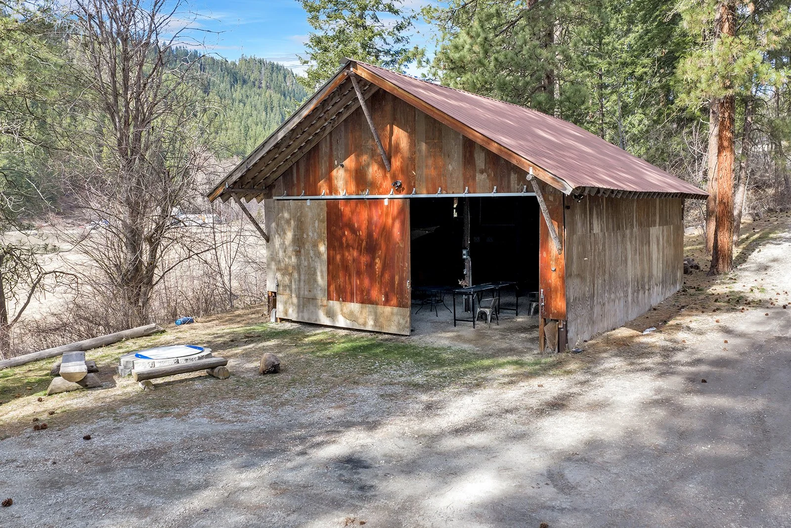Recreation barn at Pine Vista 17336 Chumstick Hwy Leavenworth WA with outdoor games space for group bookings on 8-acre mountain property near Leavenworth