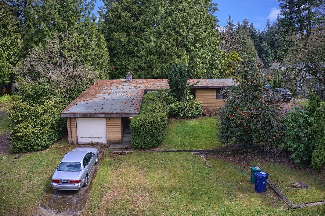 Listed 🔑 $999,950

3BR, 1BA, 1,300sqft built in 1953

Prime buildable lot in coveted Houghton community near Northwest University and downtown Kirkland. Rare opportunity for developers or investors. This spacious lot offers endless potential, zoned 