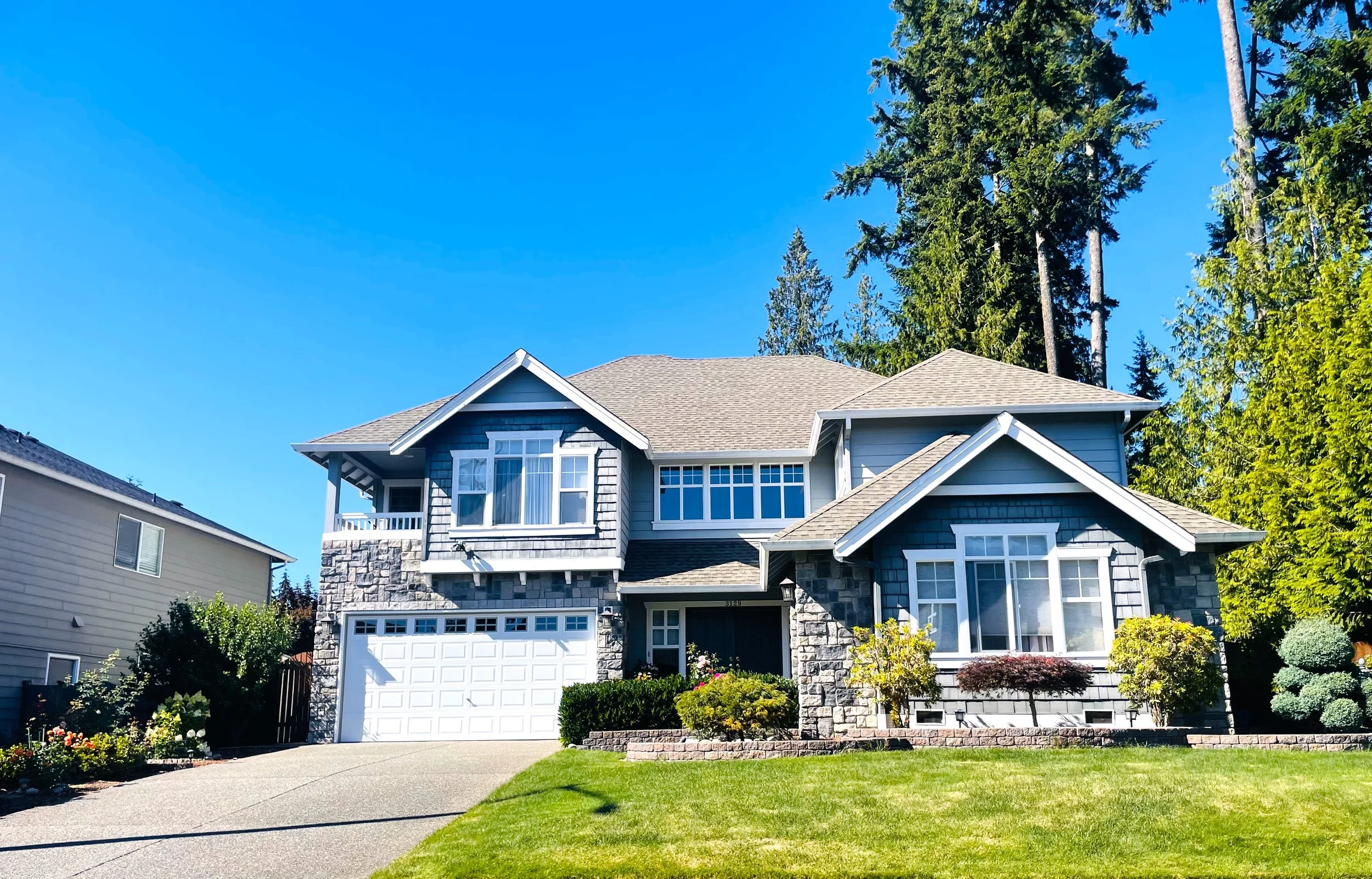 Family-friendly homes in Bothell near Sammamish River Trail, UW Bothell campus, and parks with Seattle Eastside access